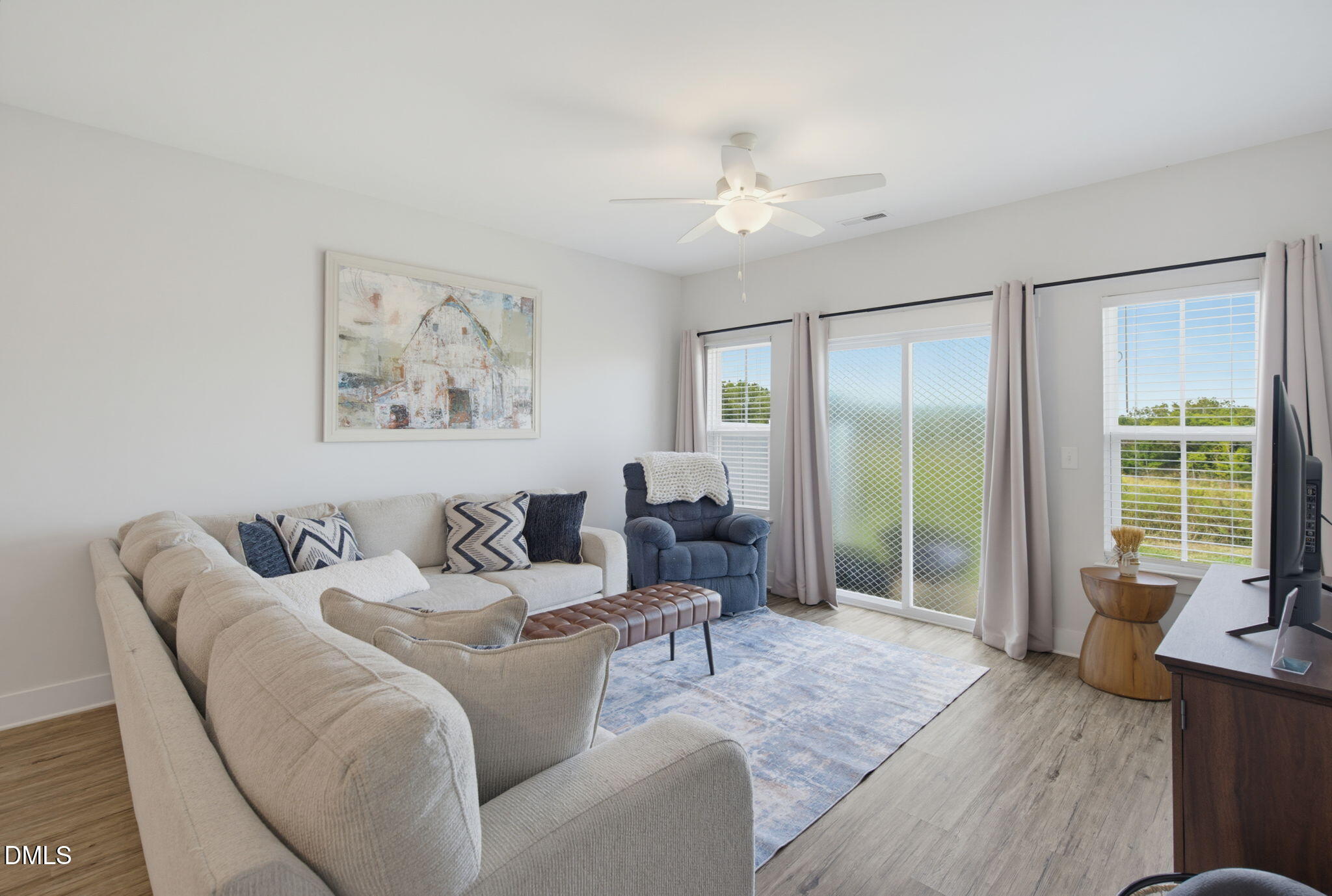1746 Old Fields Boulevard Property Photo 14