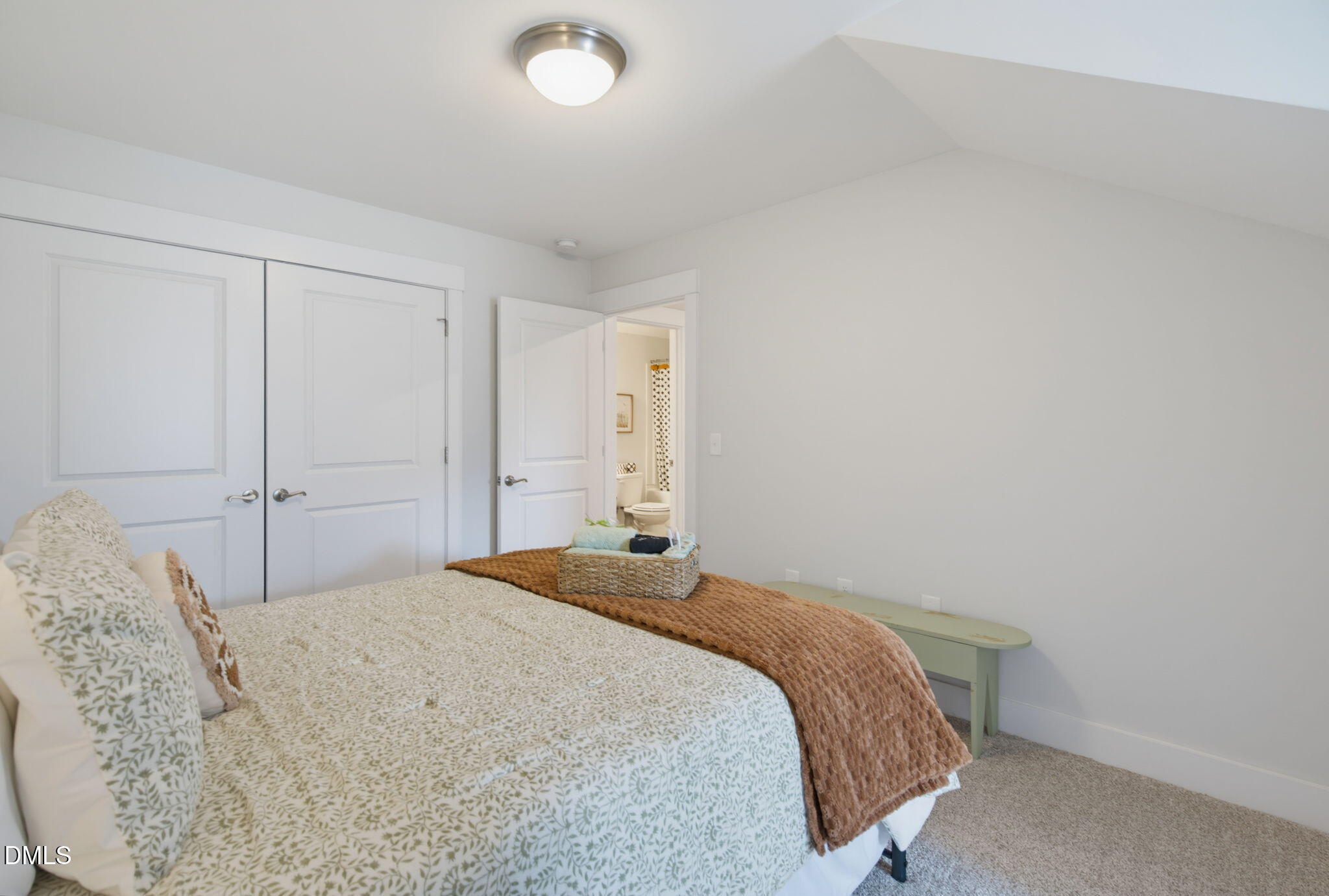 1746 Old Fields Boulevard Property Photo 26