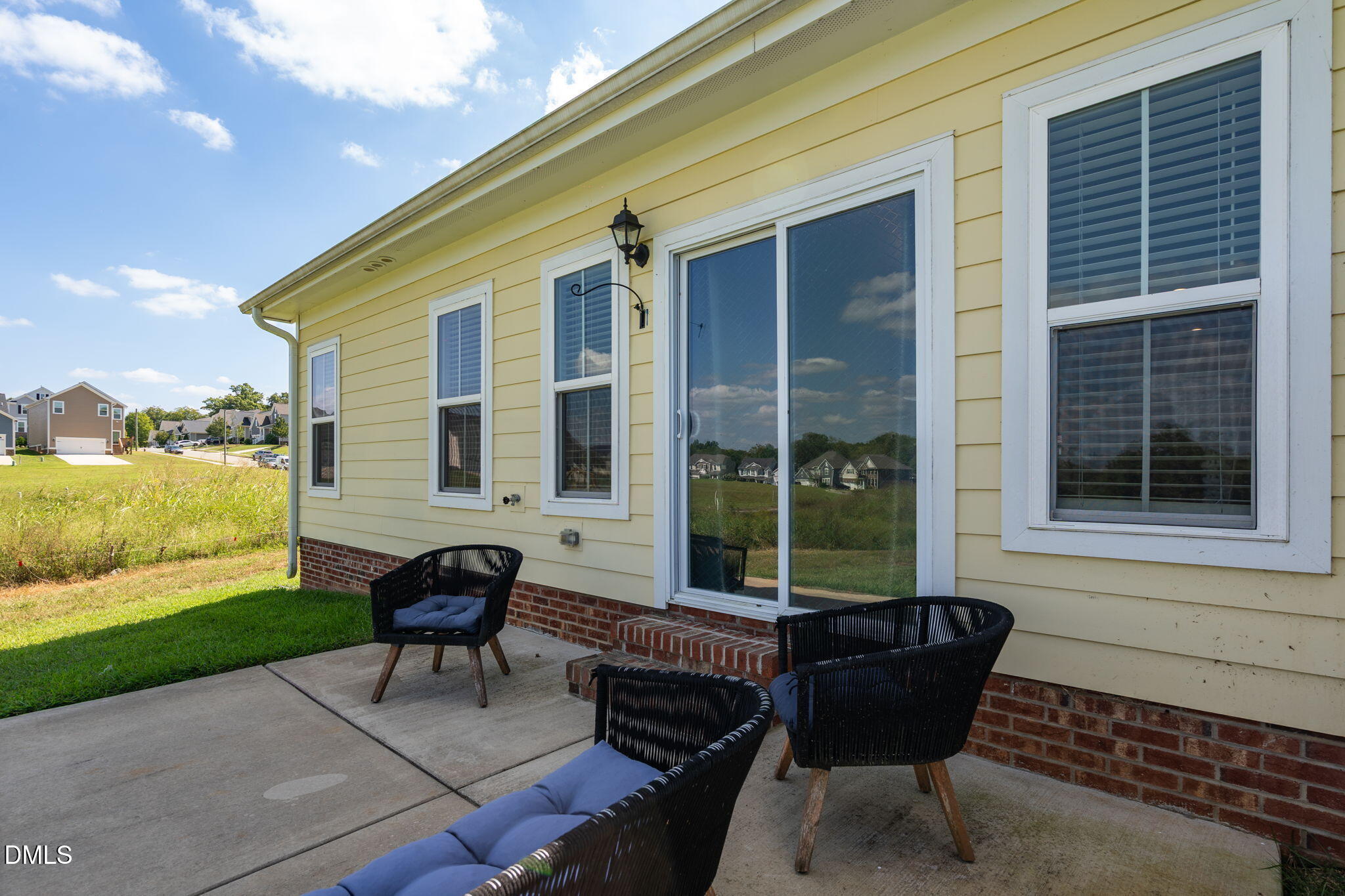 1746 Old Fields Boulevard Property Photo 28