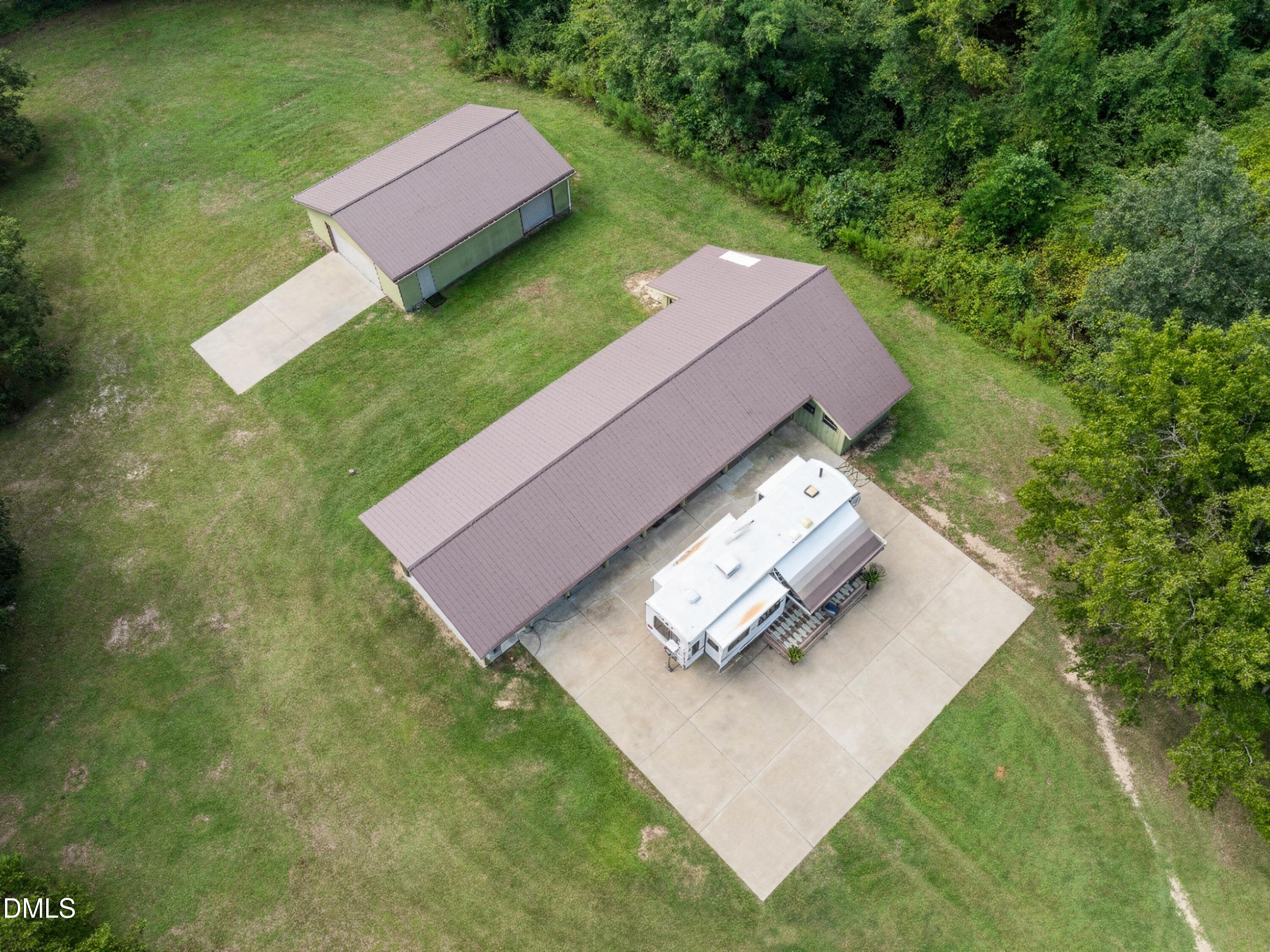 101 Elizabeth Drive Property Photo 15