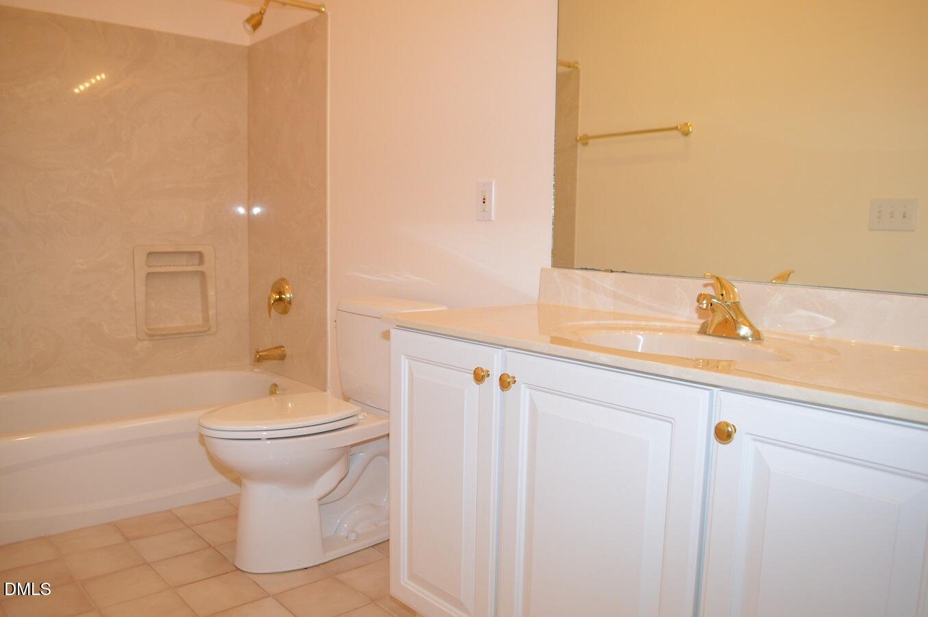 210 Baines Court Property Photo 18