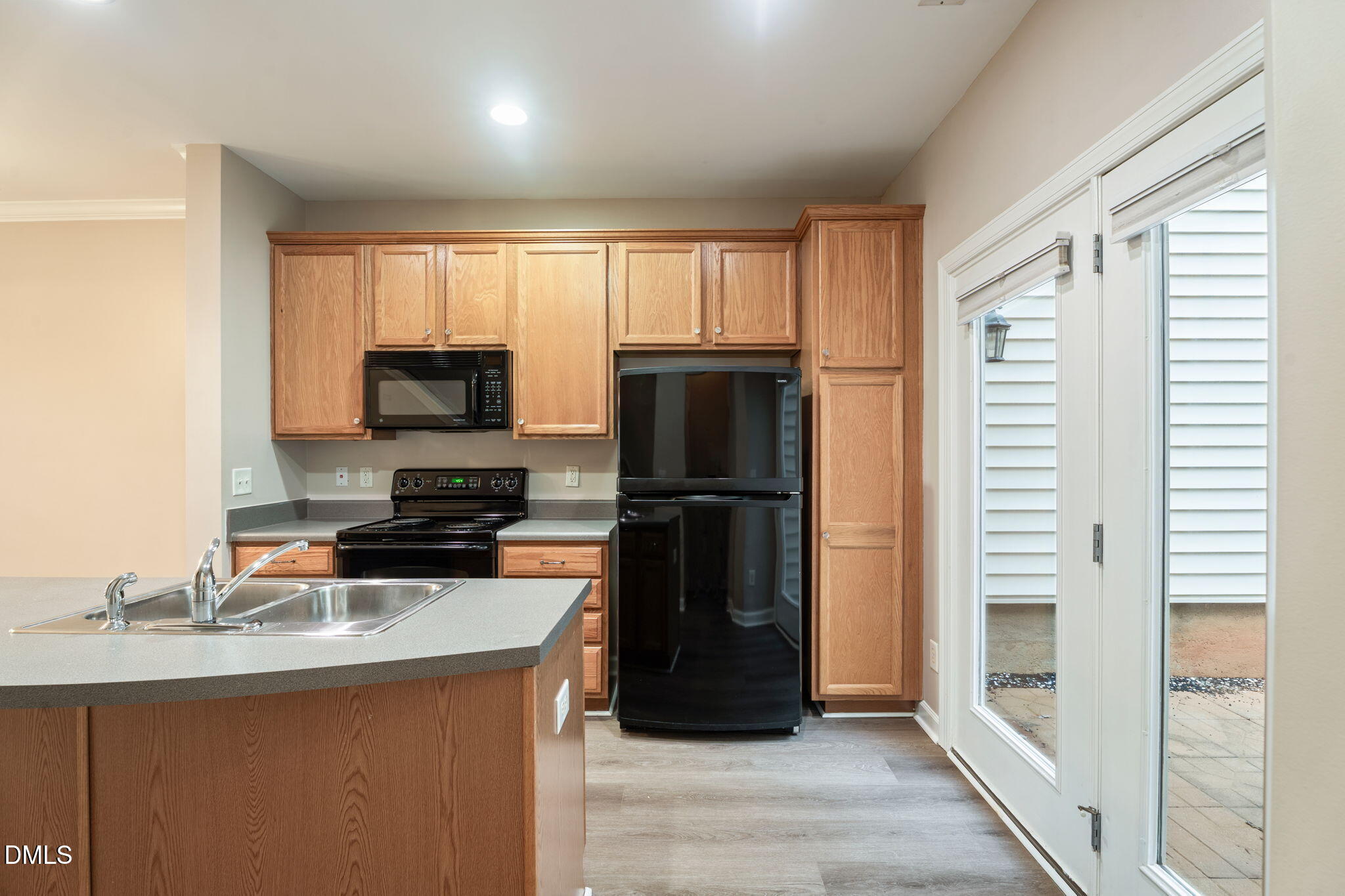 8819 Orchard Grove Way Property Photo 9