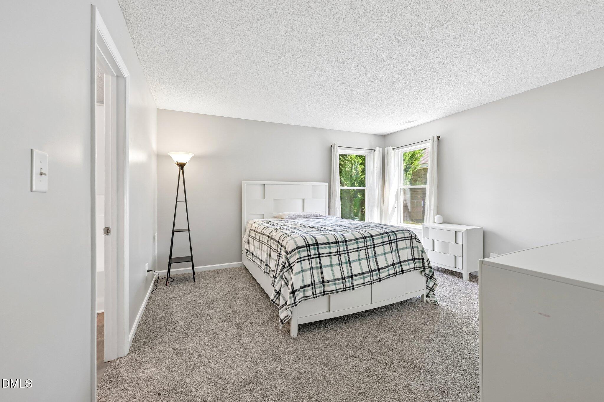 4841 Silverdene Street Property Photo 13