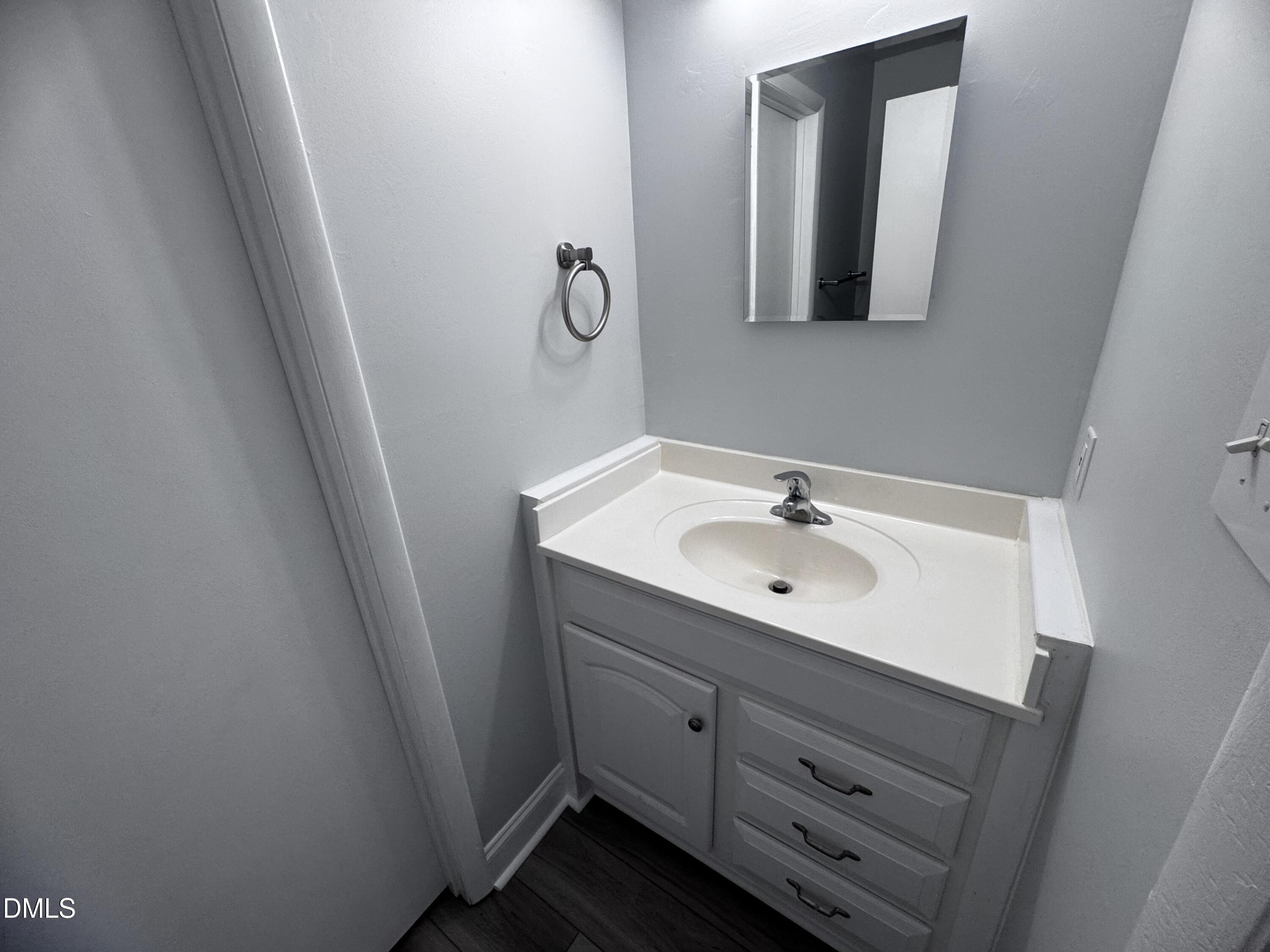 1238 Teakwood Place Property Photo 10