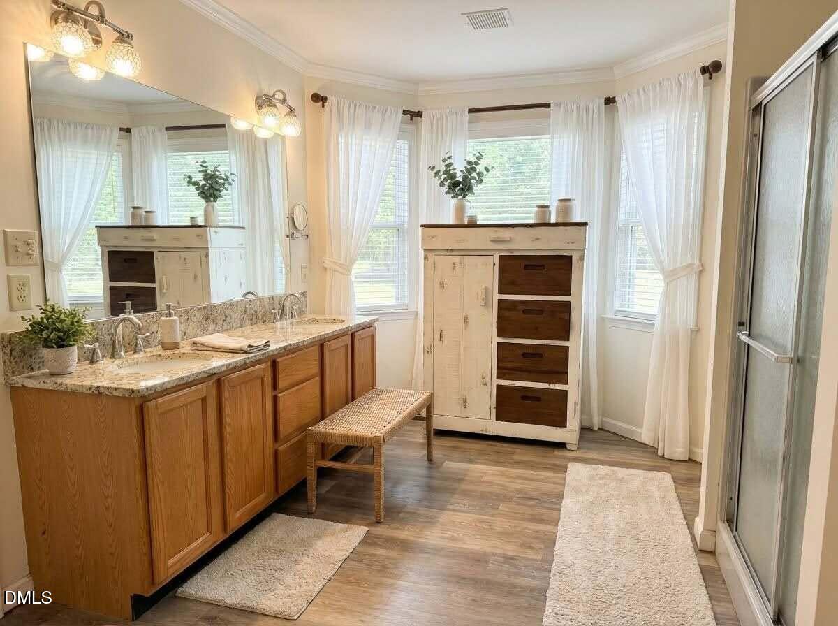 103 Franklin St Street Property Photo 5