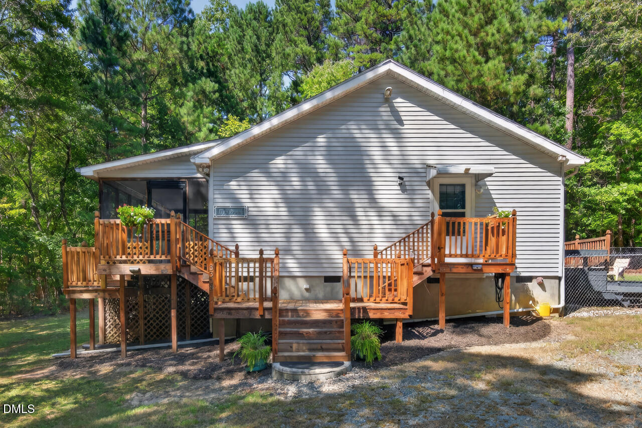 3308 Hawk Ridge Road Property Photo 1