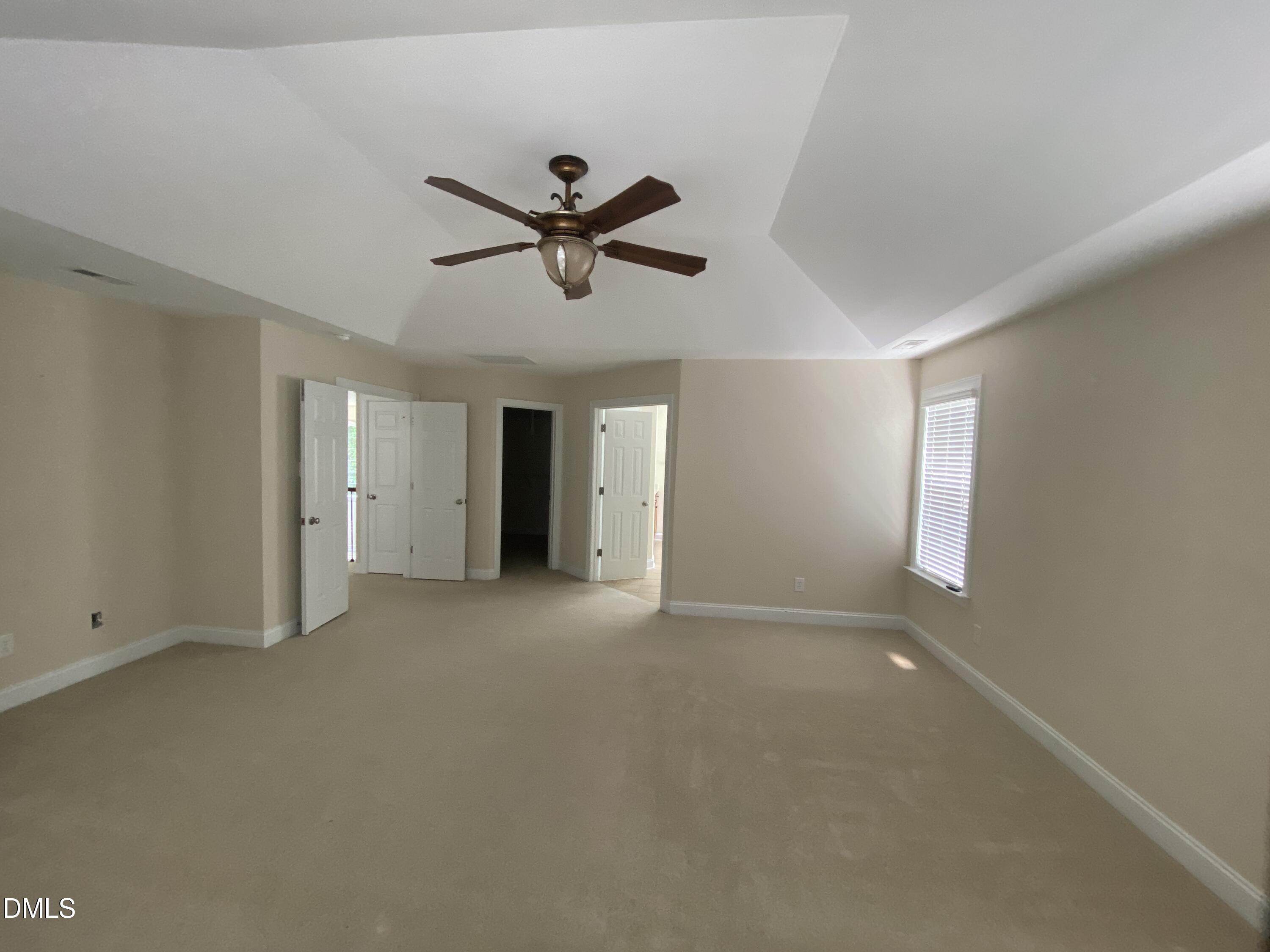 125 Quarryrock Road Property Photo 4