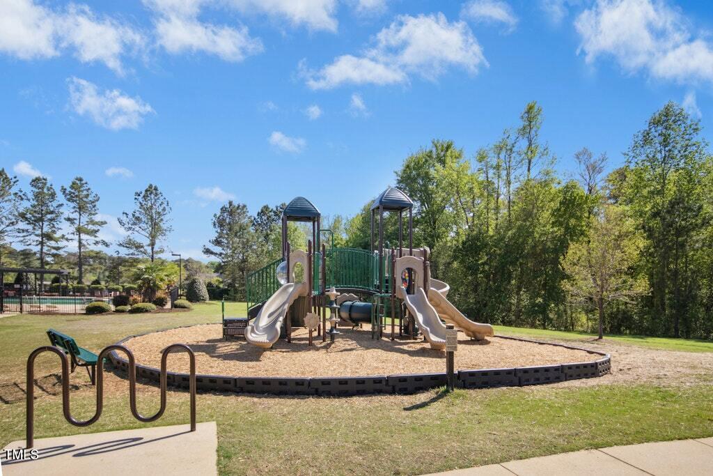 509 Rose Creek Court Property Photo 33