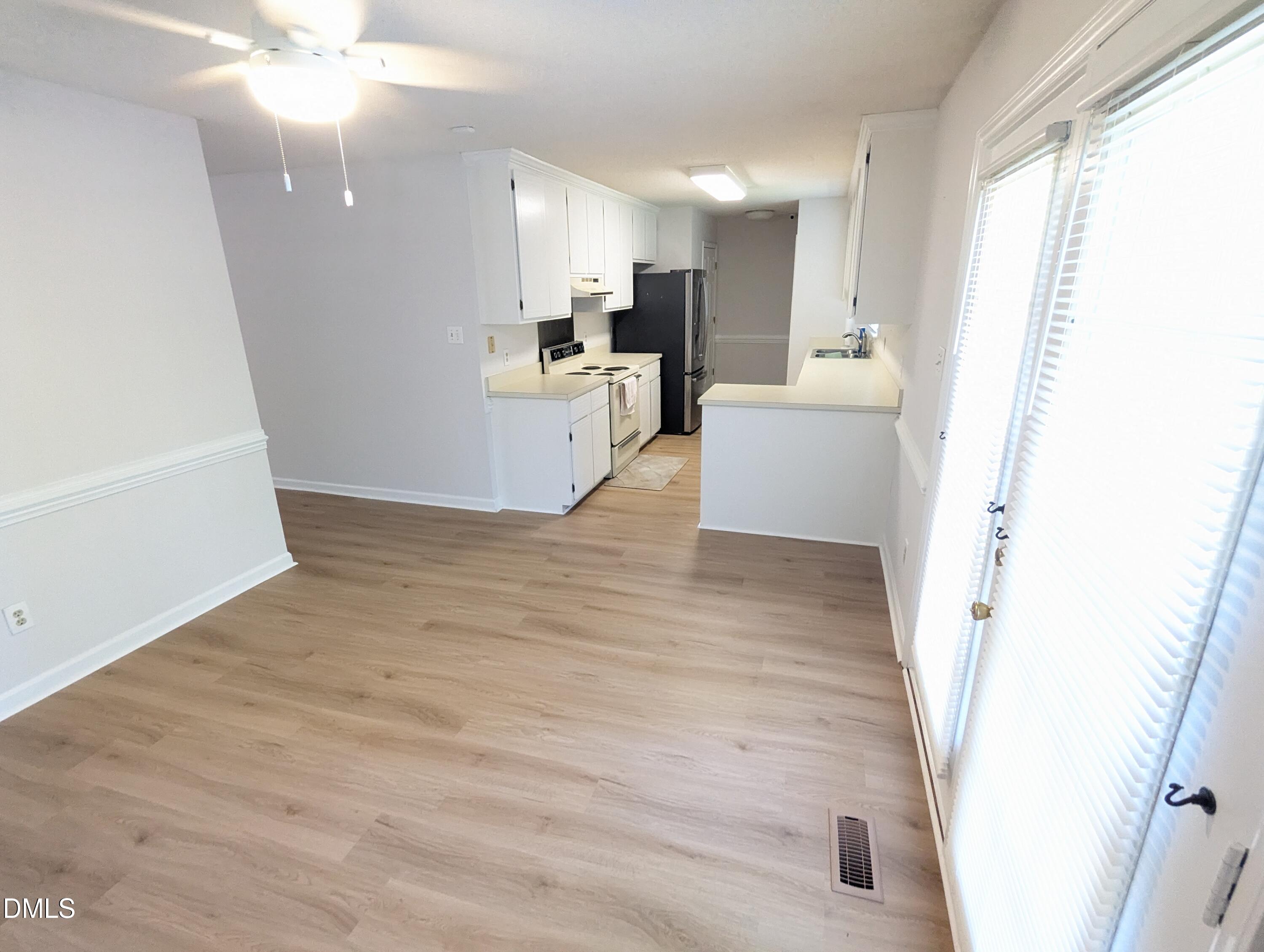 210 W Cornwallis Road Property Photo 8