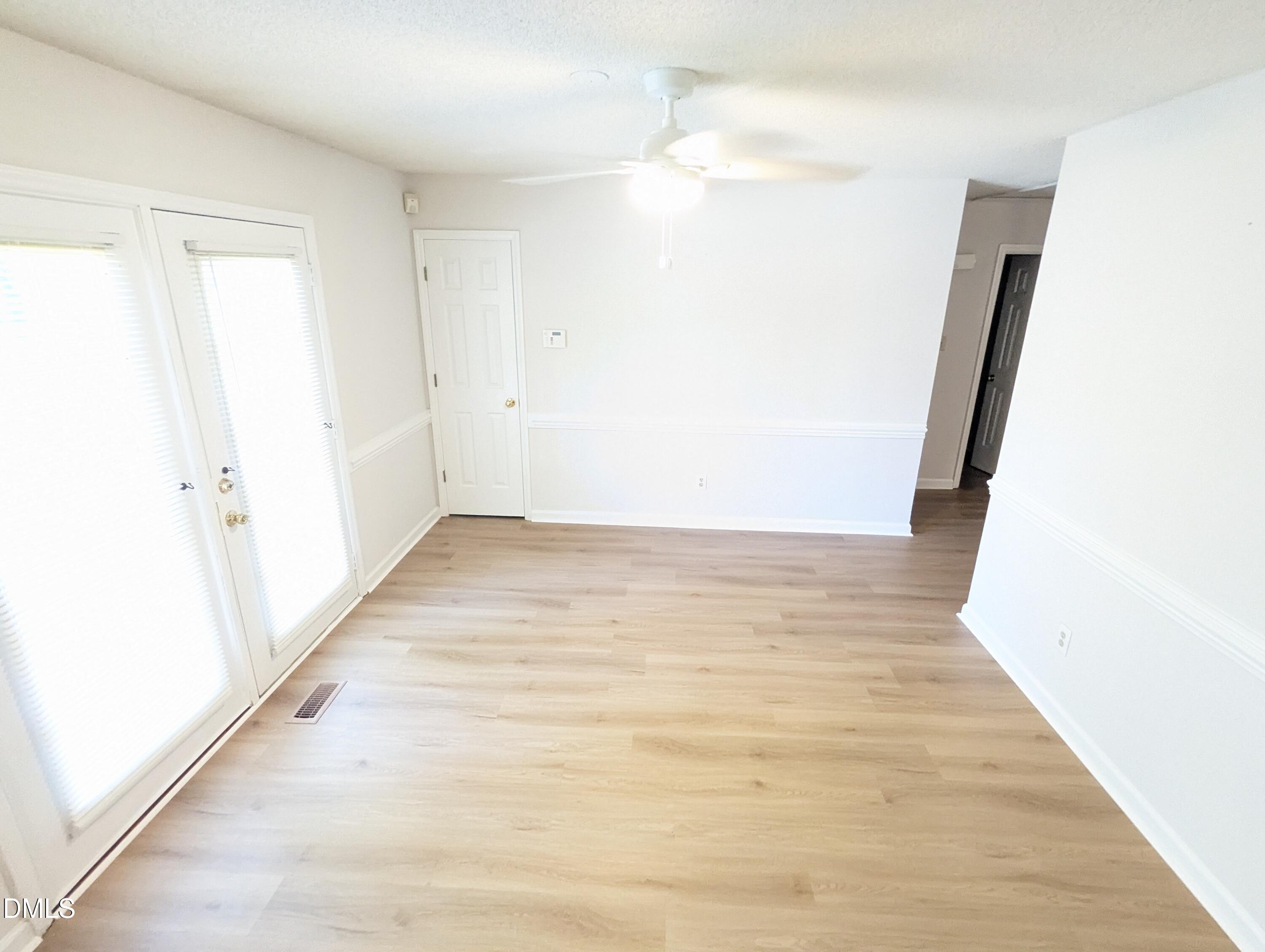 210 W Cornwallis Road Property Photo 9