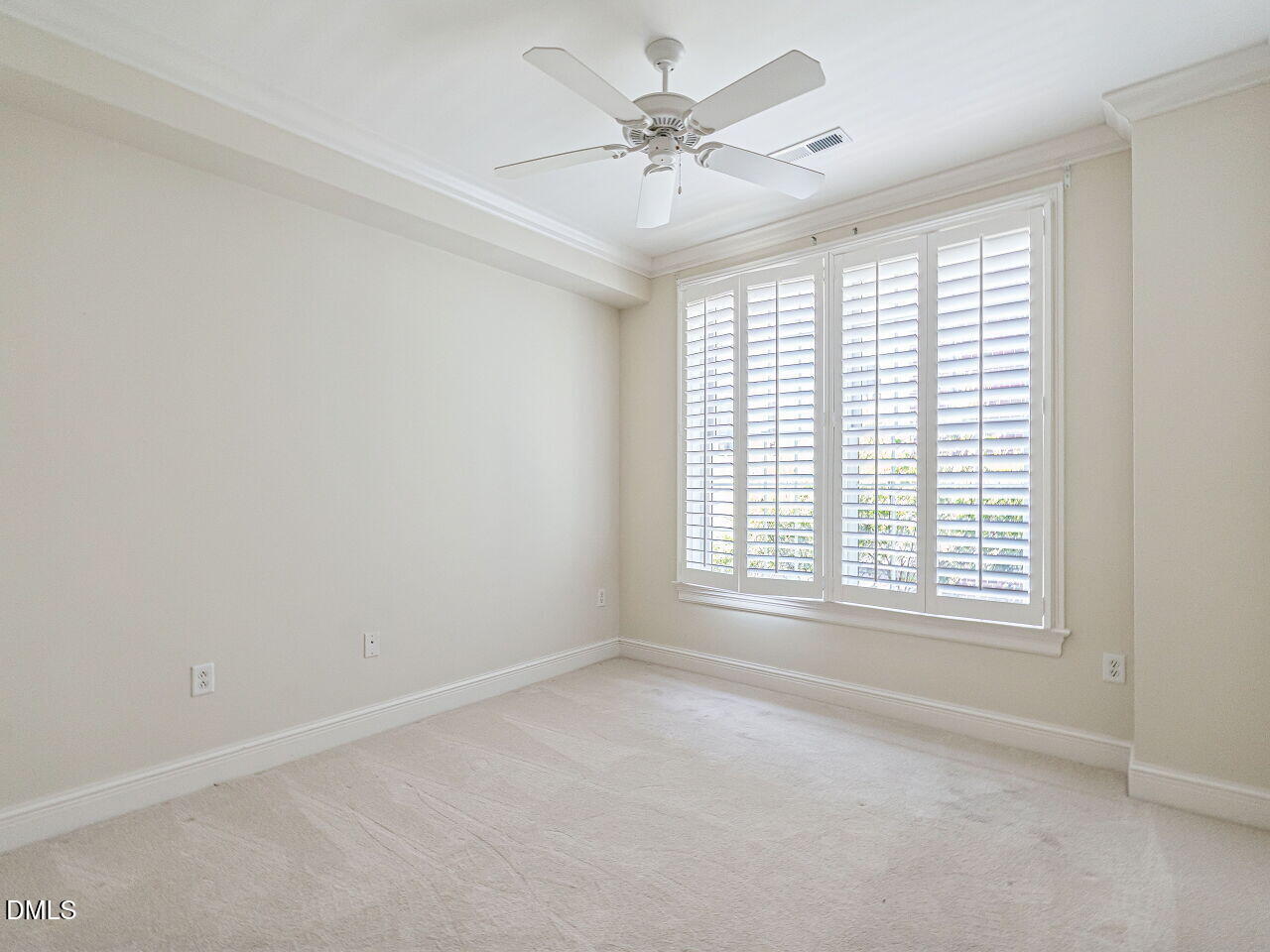 2701 Glenwood Gardens Lane 208 Property Photo 24