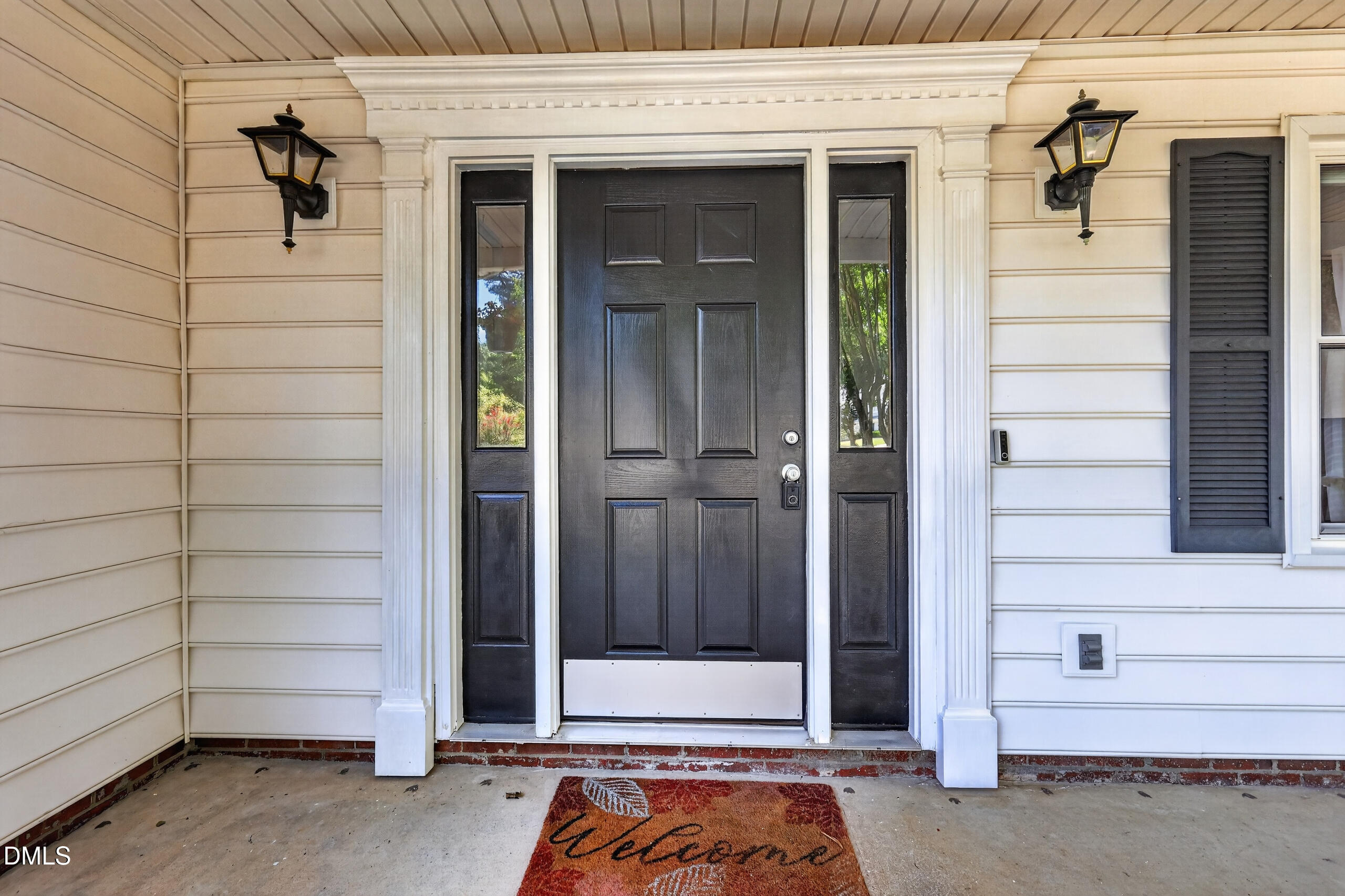 114 Carmel Woods Court Property Photo 2