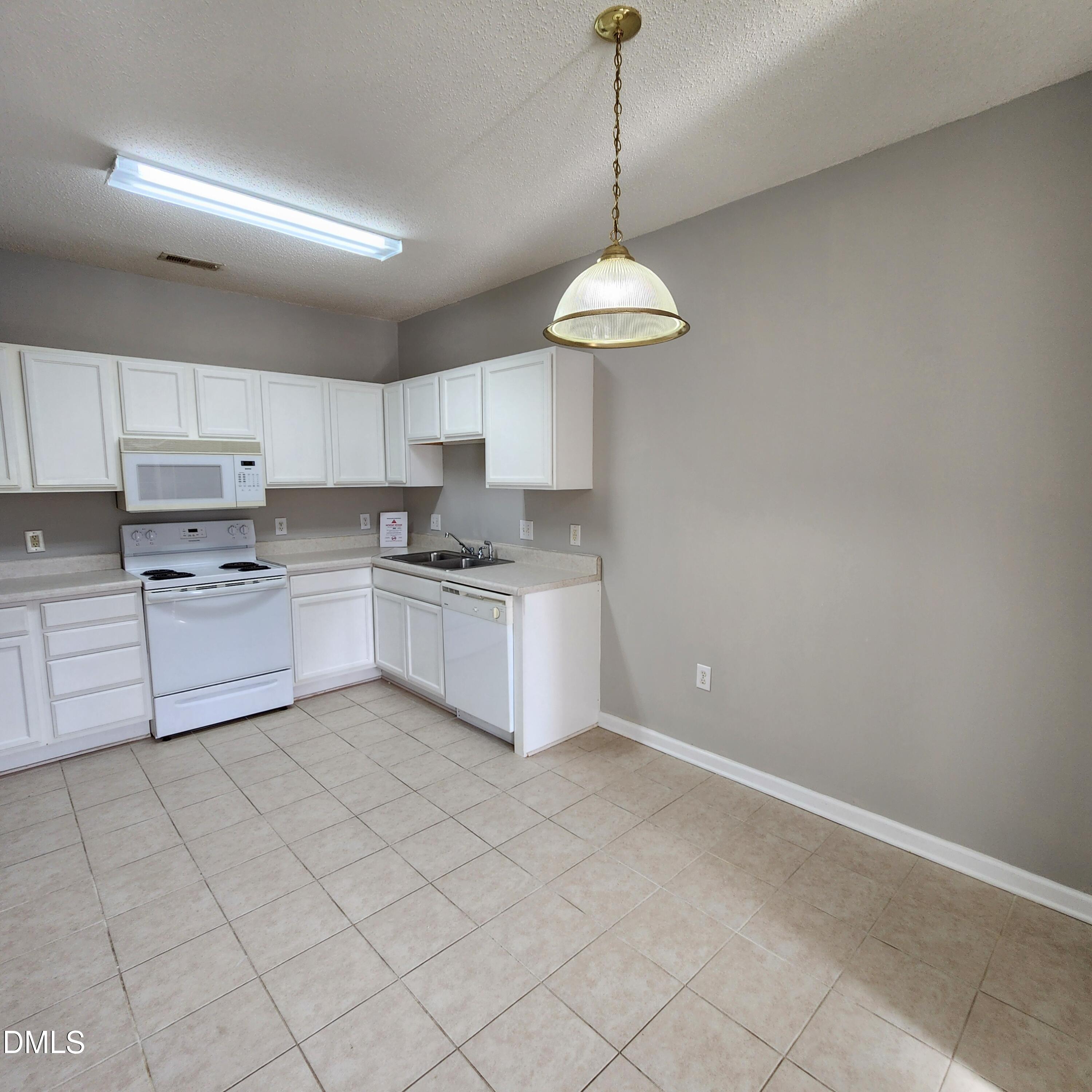 2511 Friedland Place 200 Property Photo 11