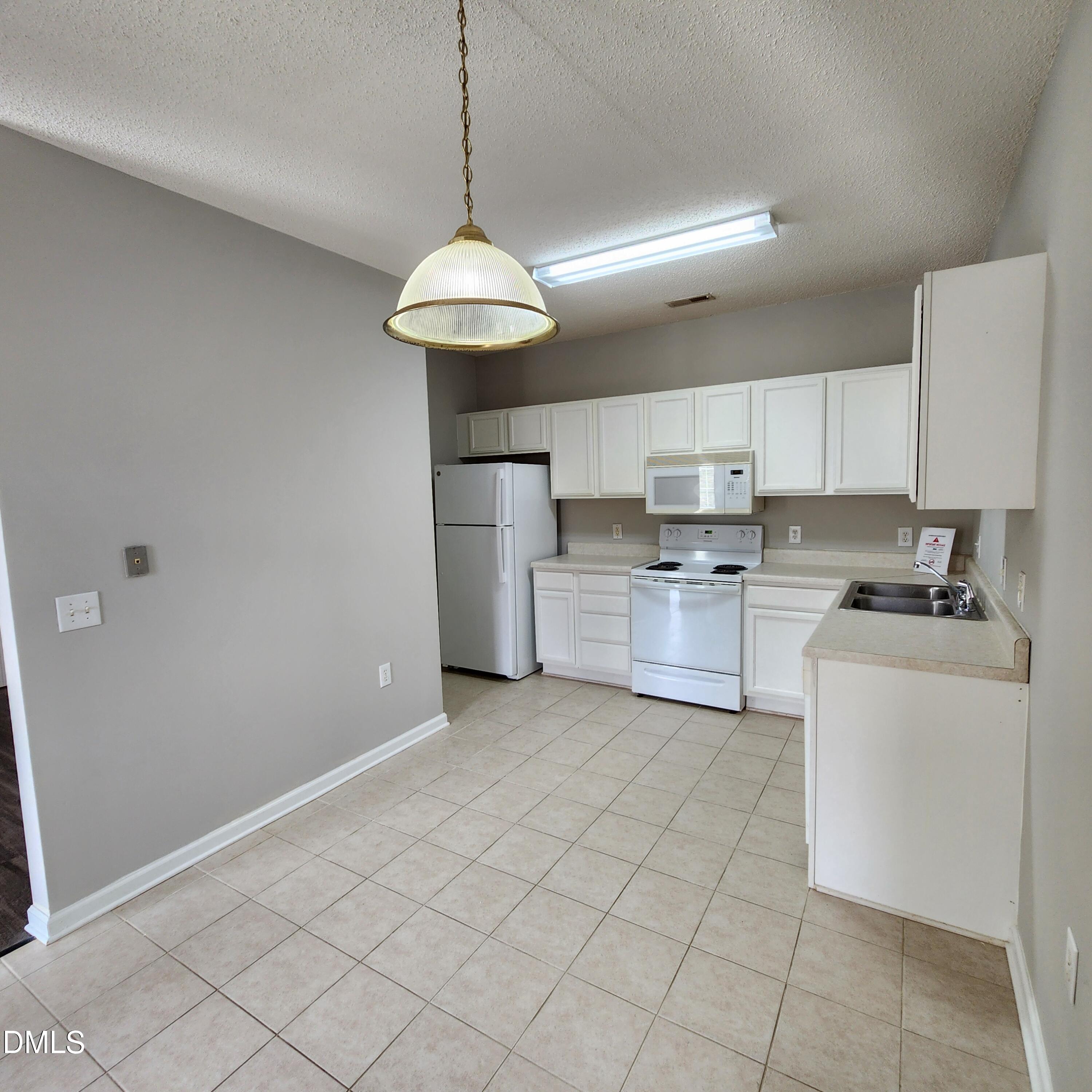 2511 Friedland Place 200 Property Photo 12