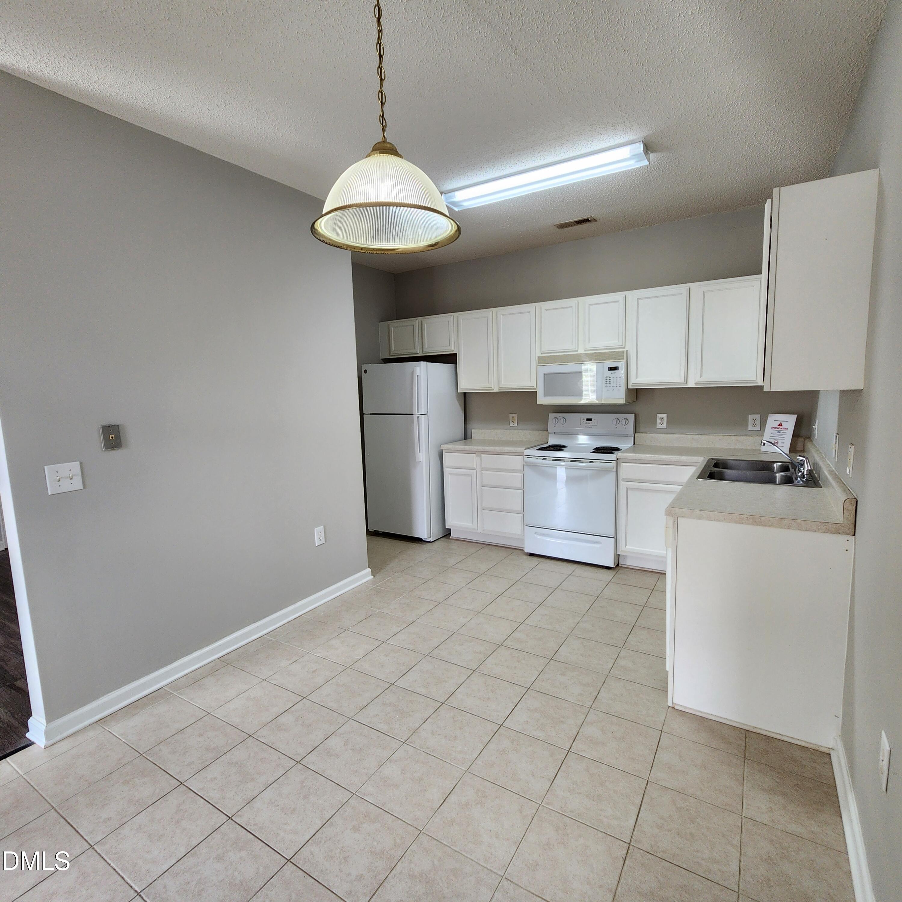 2511 Friedland Place 200 Property Photo 15