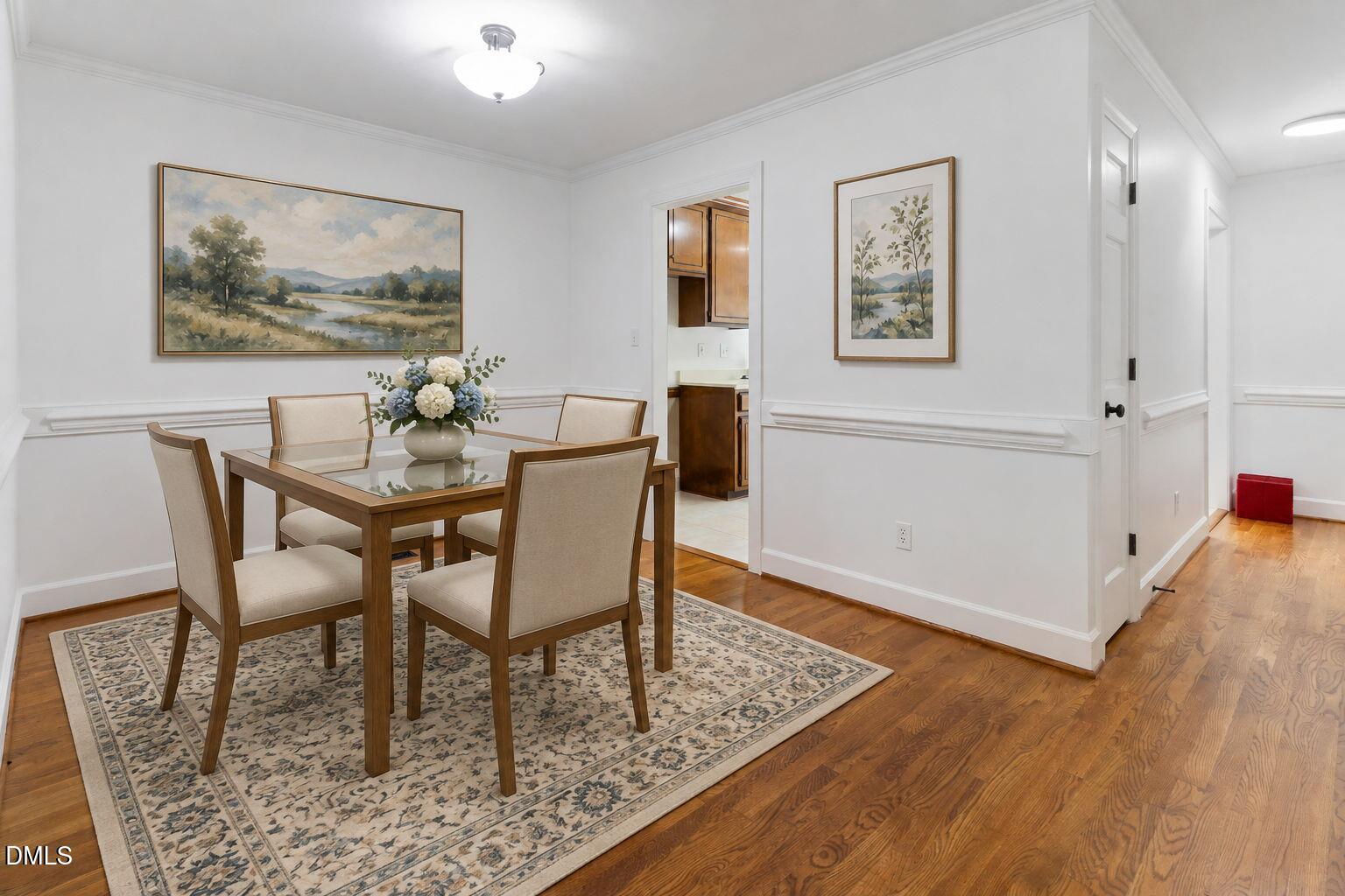 143 Hedgerow Court Property Photo 3