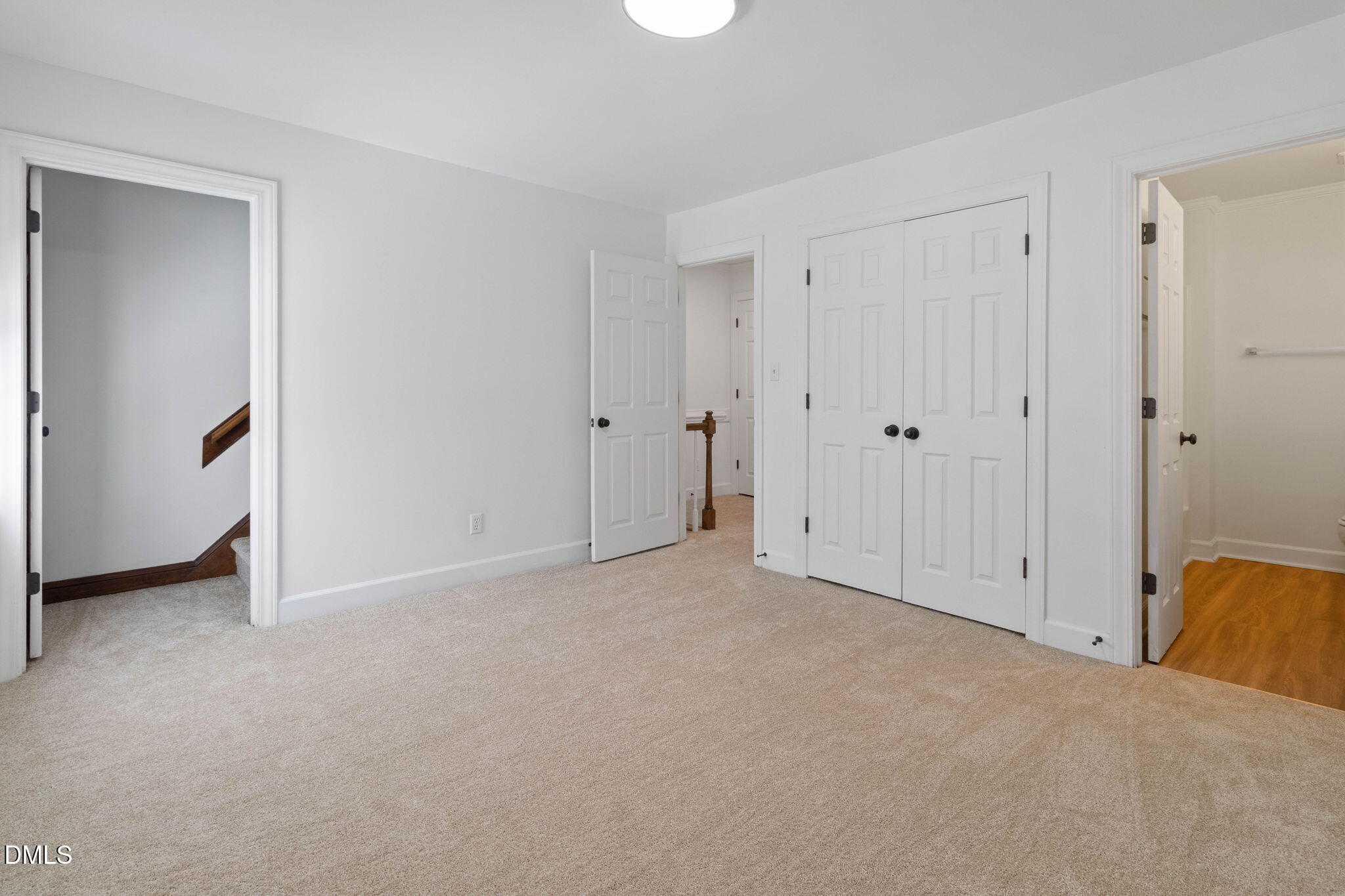 143 Hedgerow Court Property Photo 25
