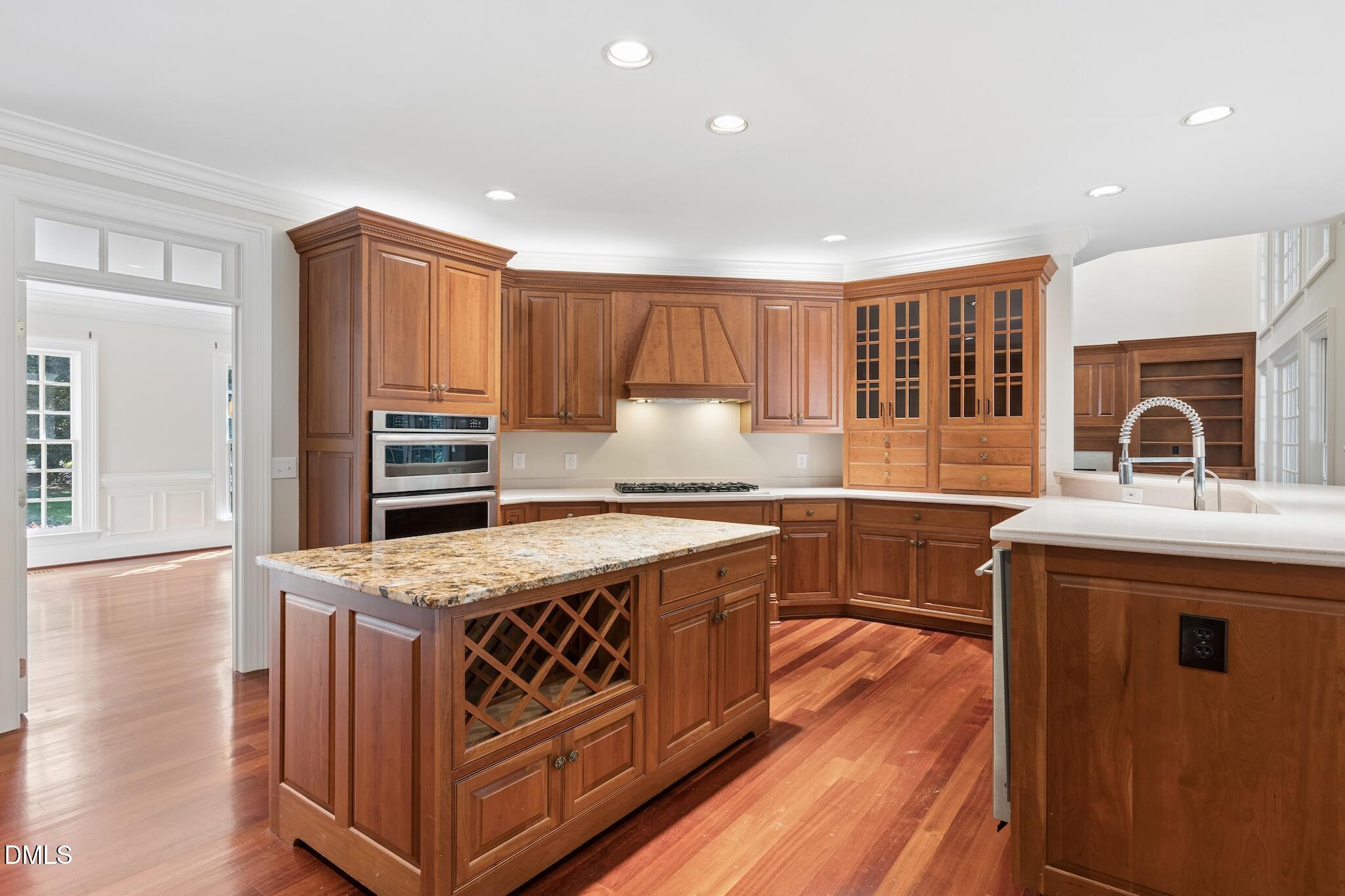 4901 Oakmoor Court Property Photo 13
