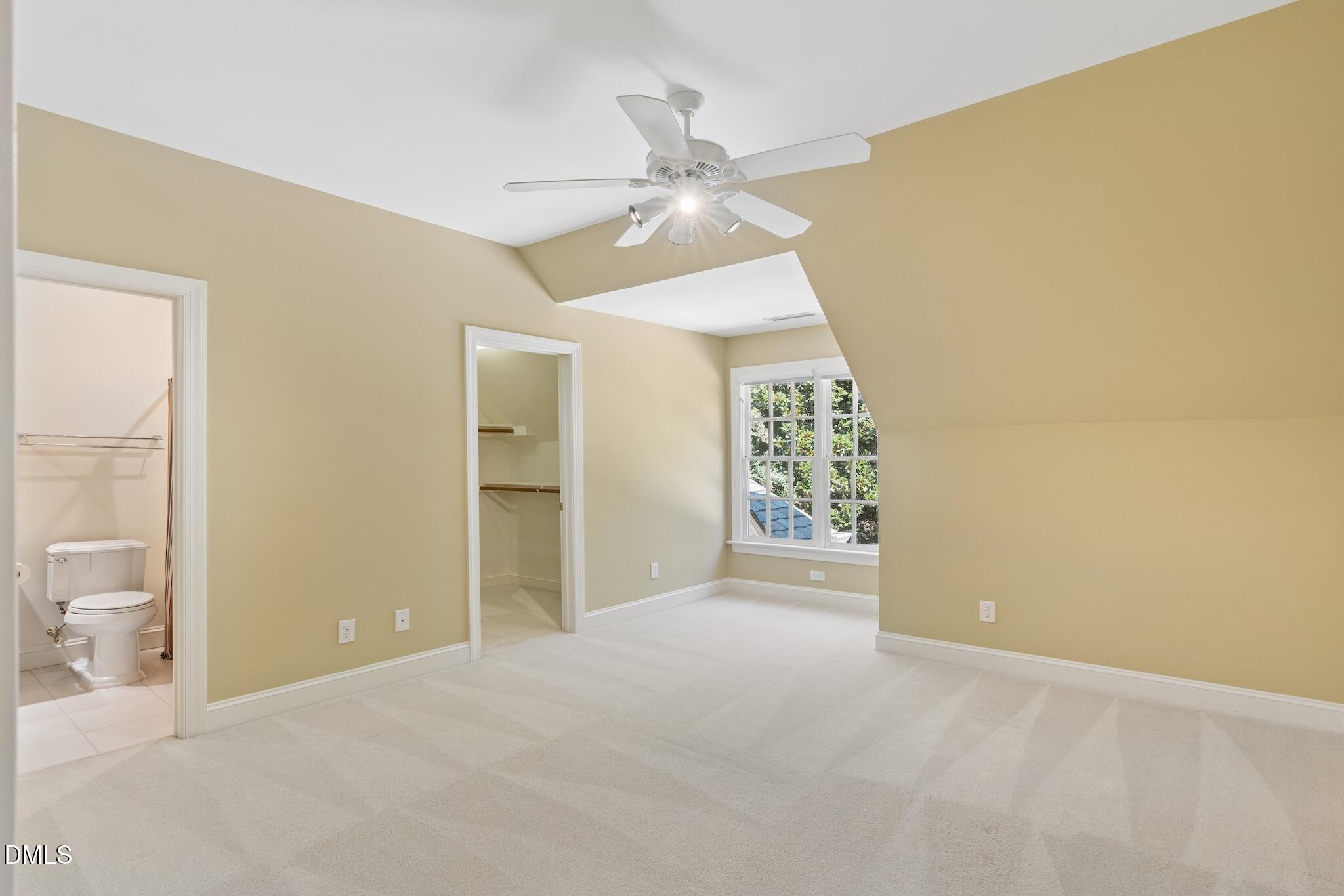 4901 Oakmoor Court Property Photo 33