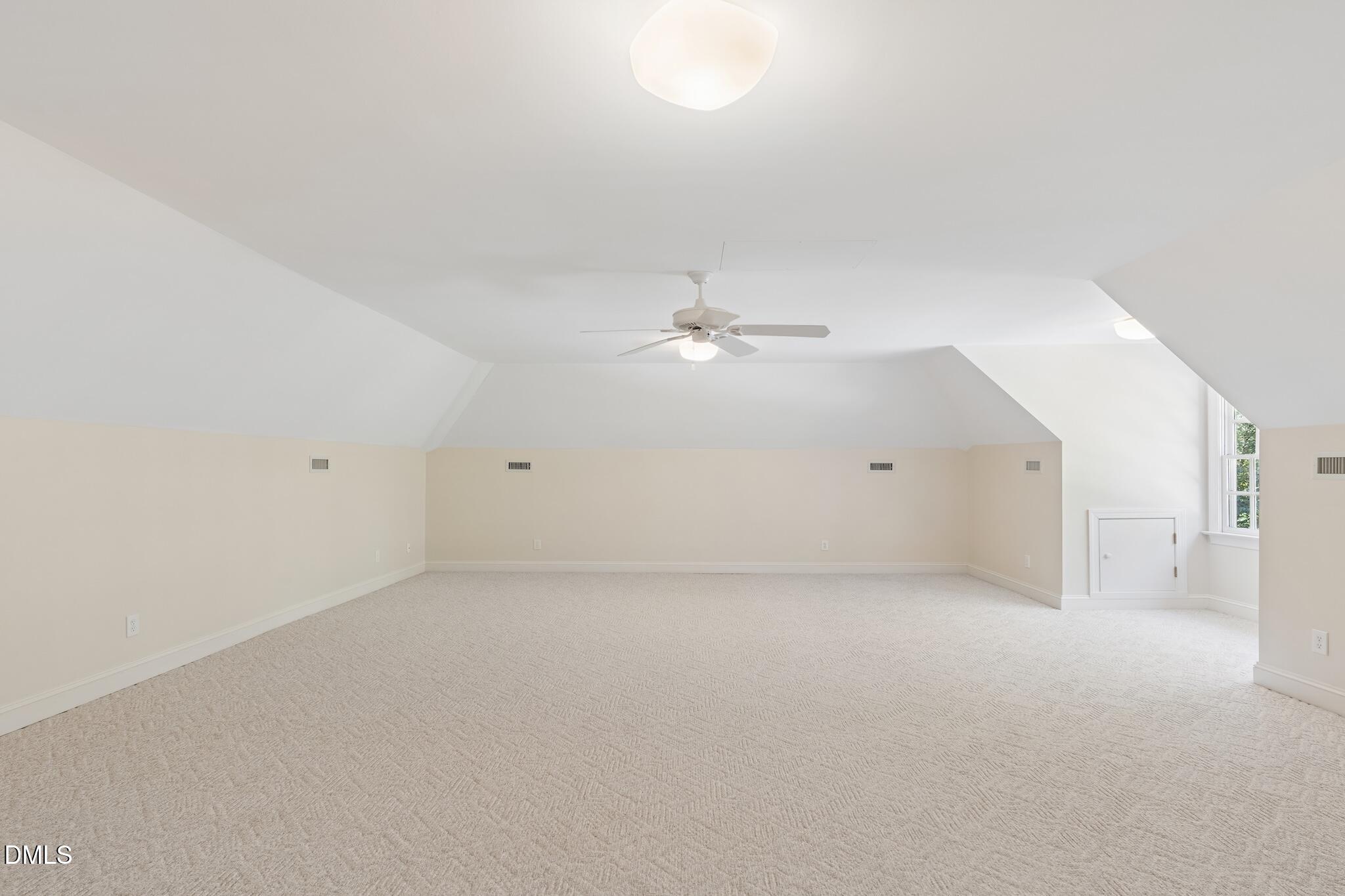4901 Oakmoor Court Property Photo 42