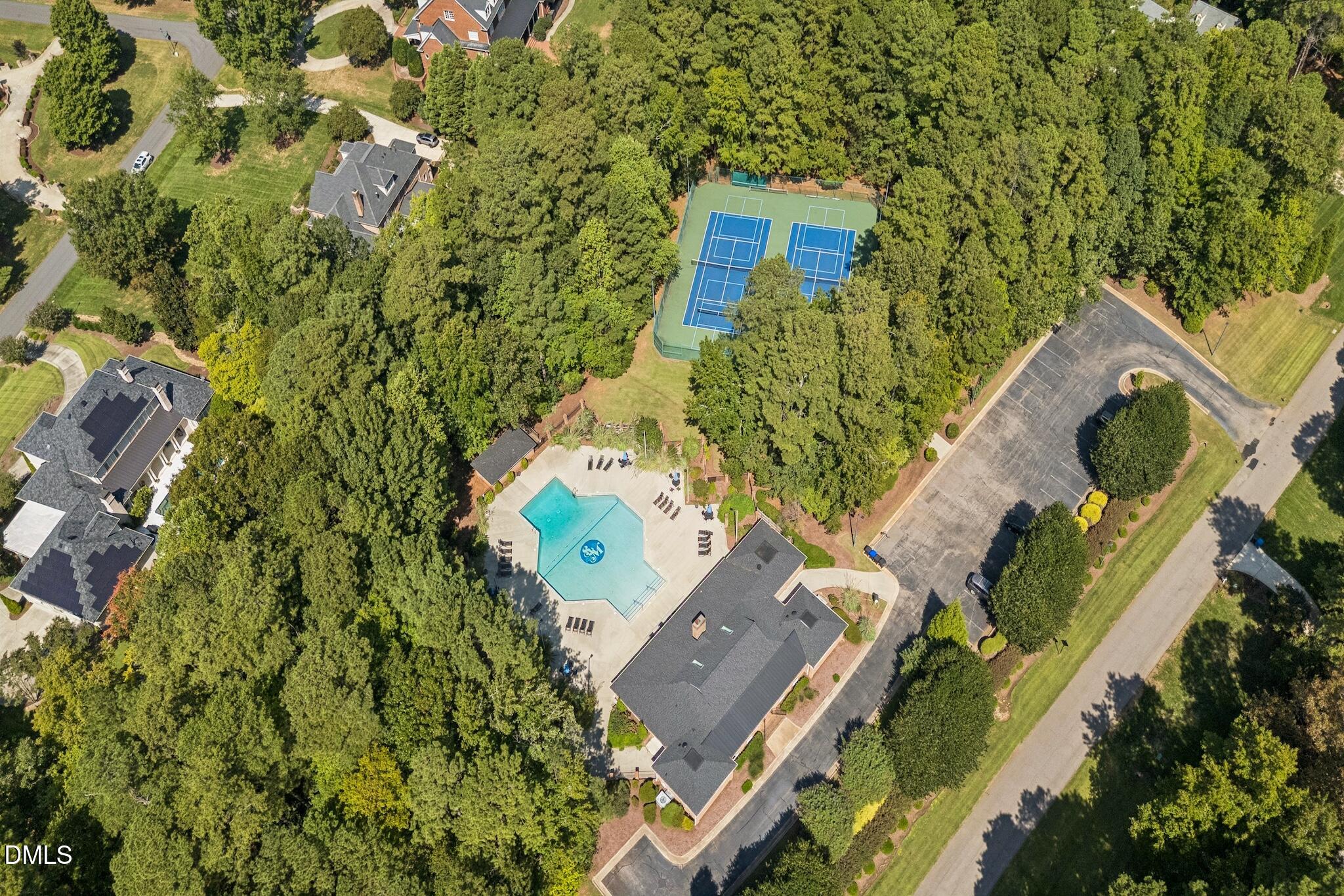 4901 Oakmoor Court Property Photo 49