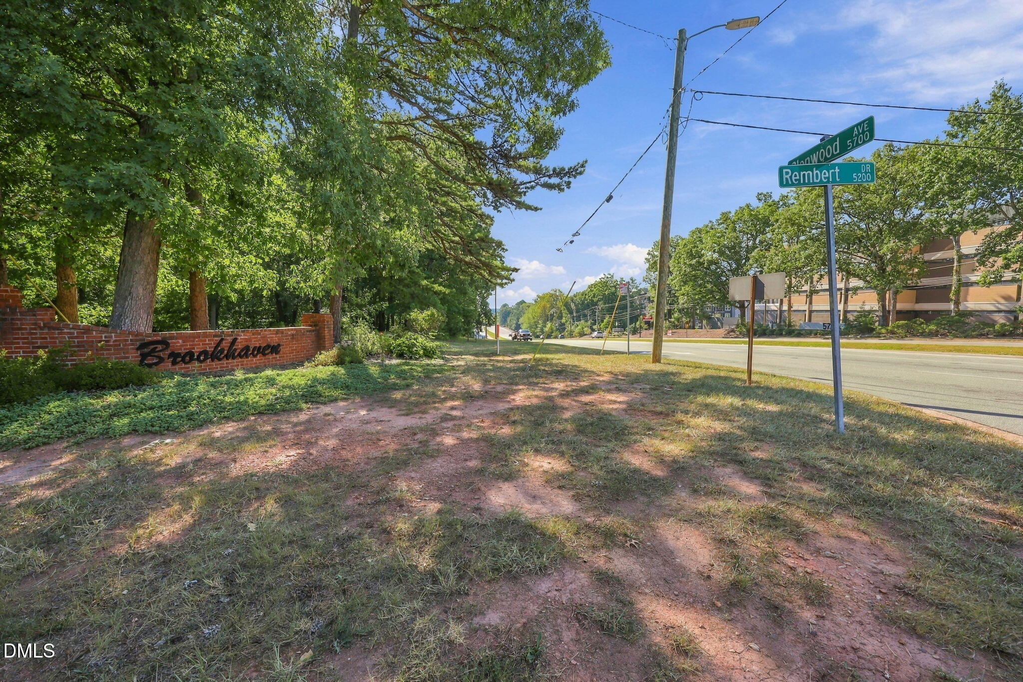 5710 Glenwood Avenue Property Photo 8