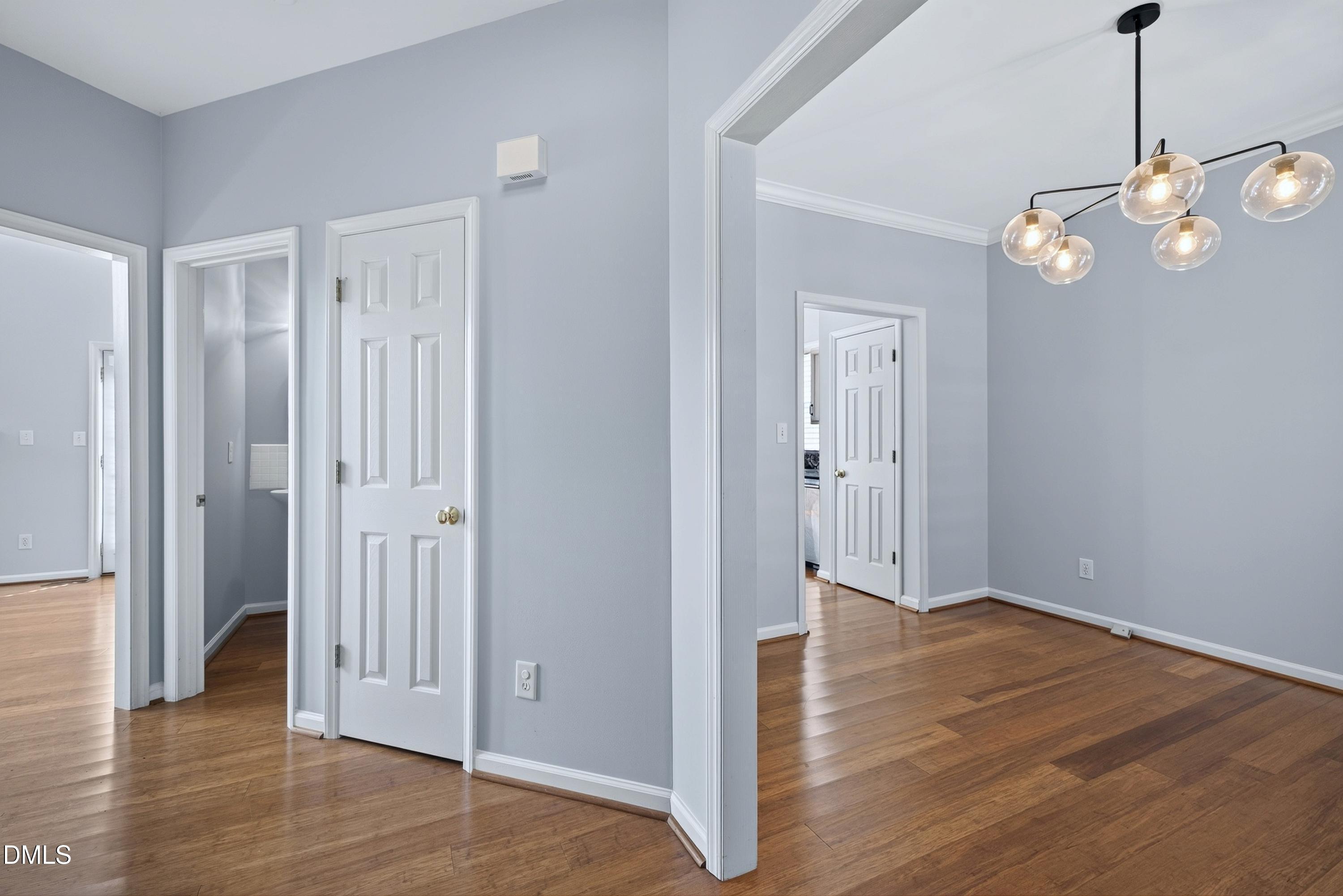 2633 Trailwood Hills Drive Property Photo 5