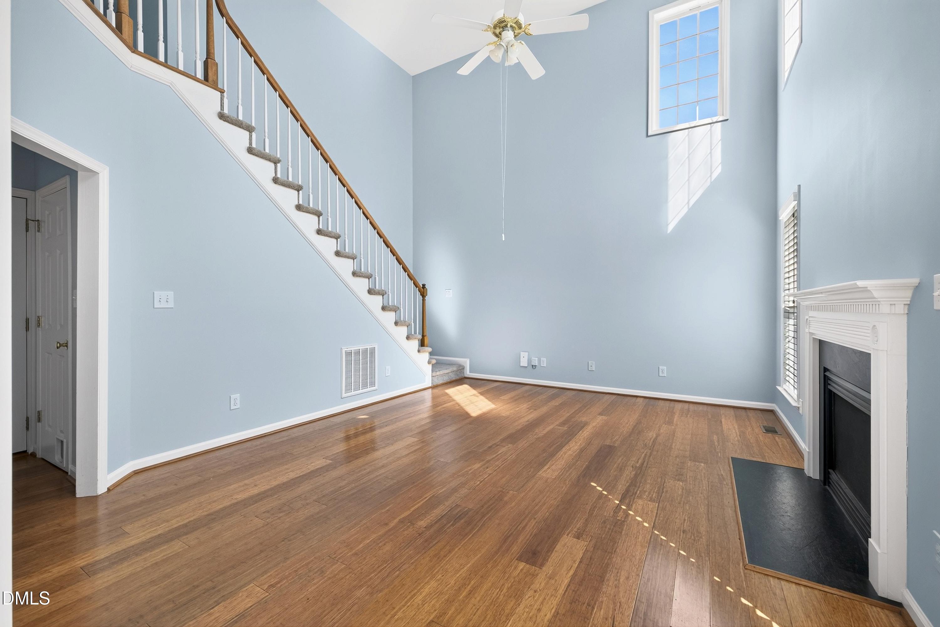 2633 Trailwood Hills Drive Property Photo 17