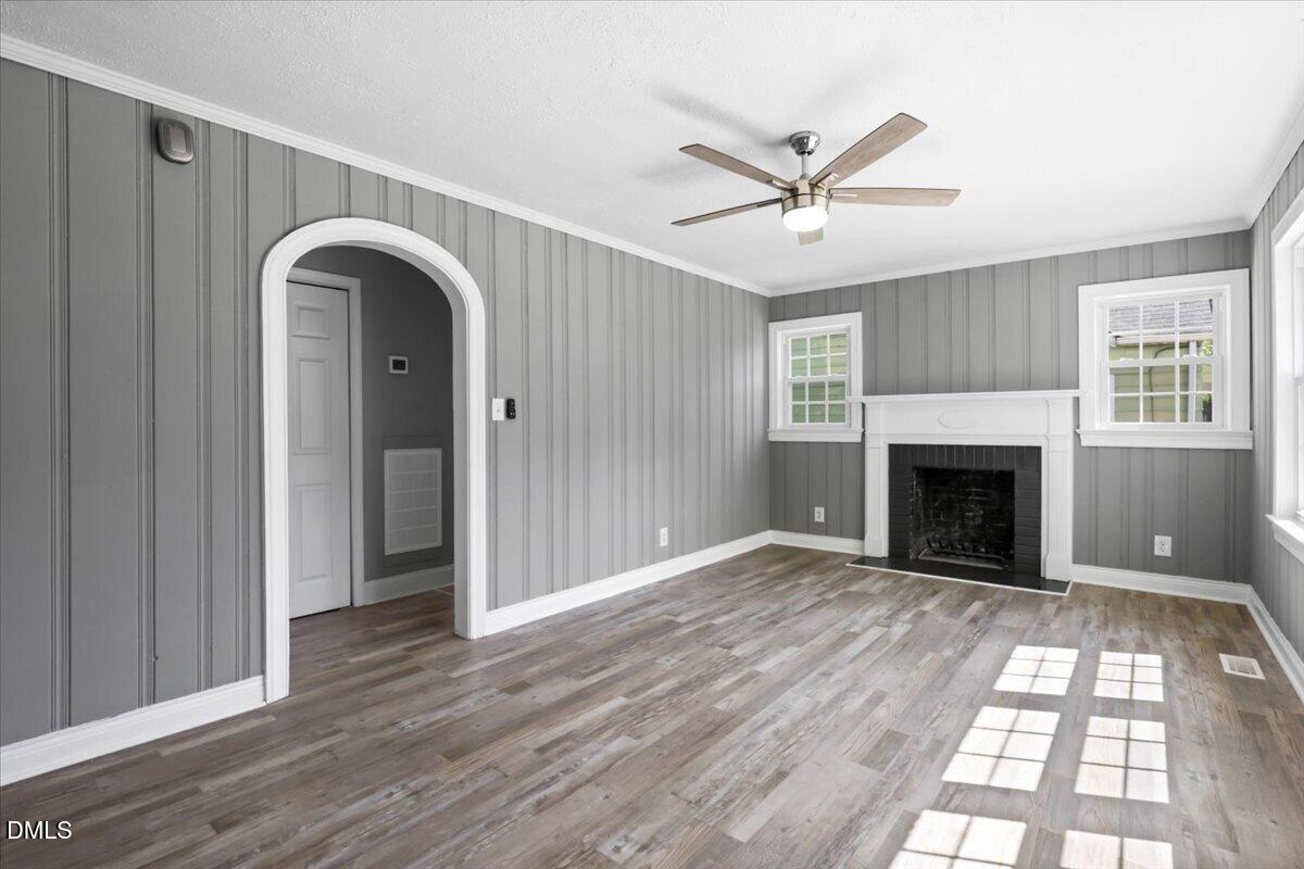 818 Long Avenue Property Photo 37