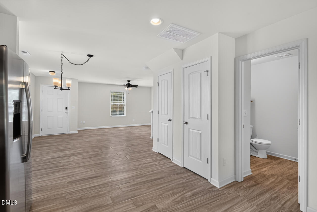 888 Saratoga Drive Property Photo 12