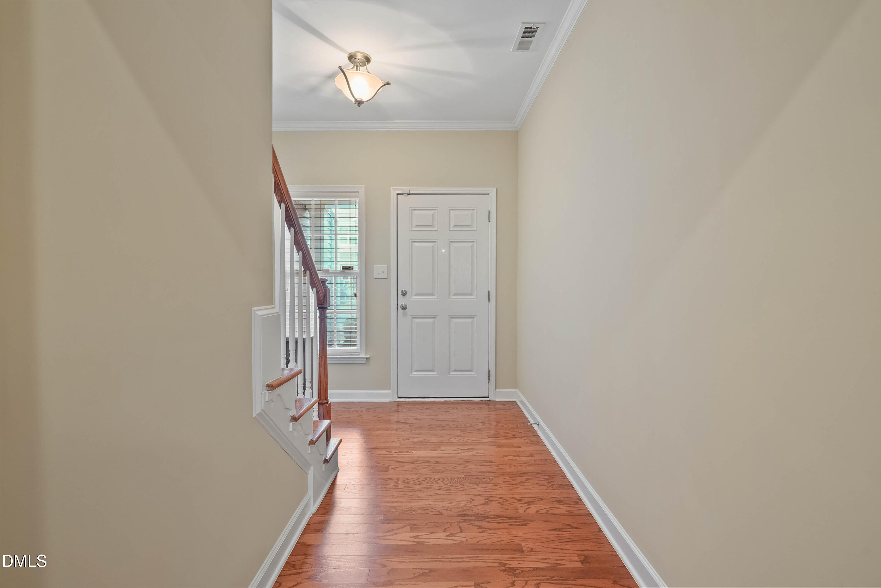 7237 Ladbrooke Street Property Photo 4