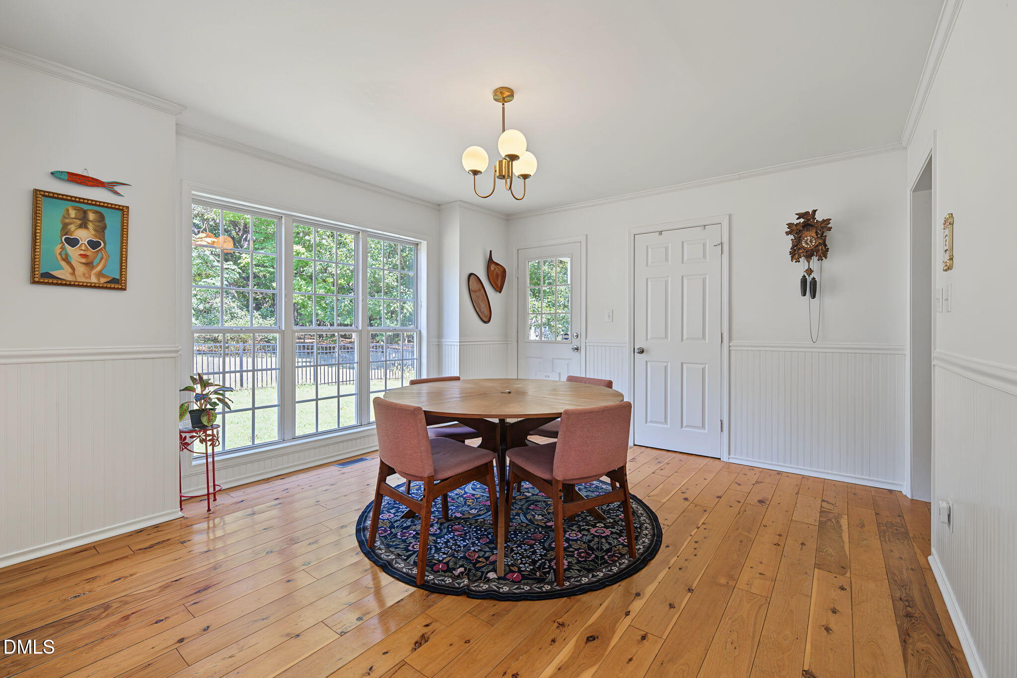 672 Southwick Avenue Property Photo 18