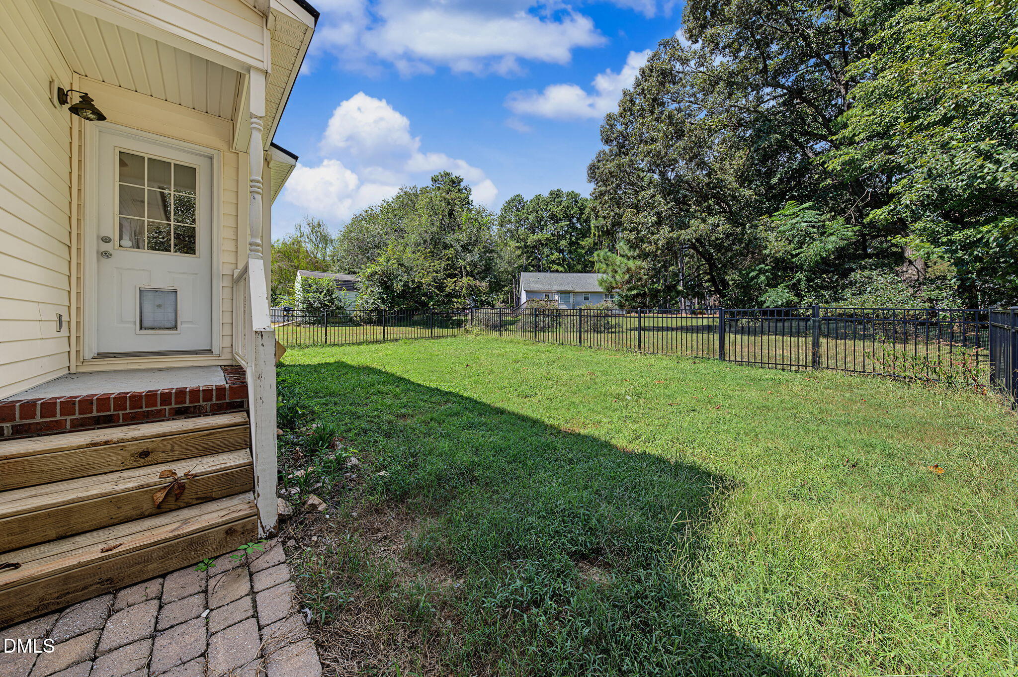 672 Southwick Avenue Property Photo 36