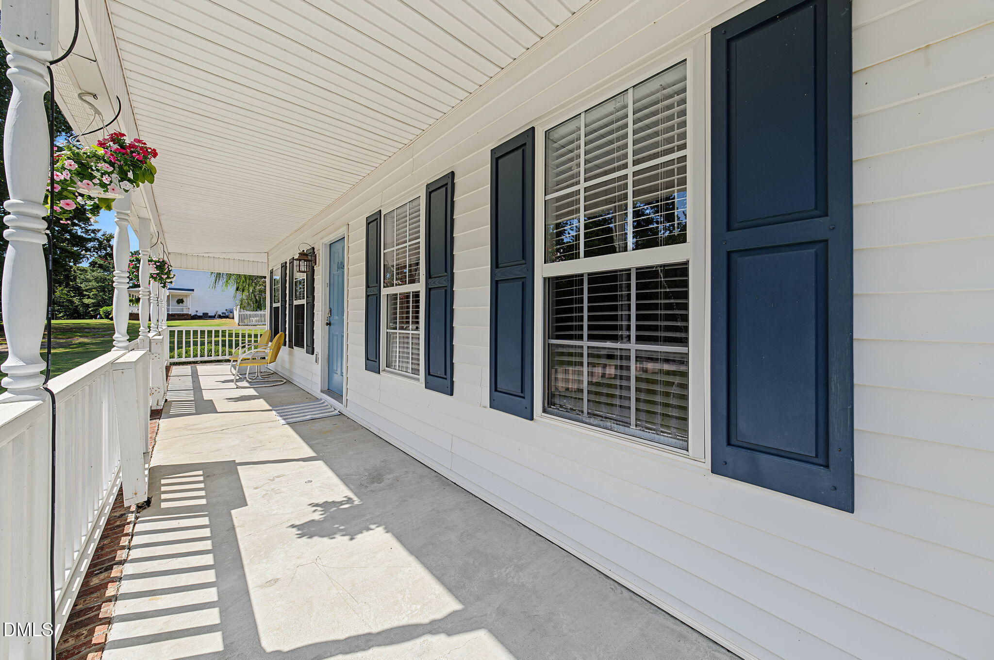 672 Southwick Avenue Property Photo 39