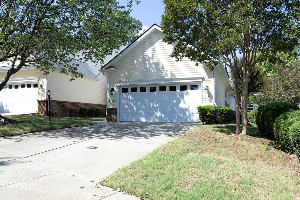 113 Uplands Creek Drive Property Photo 2