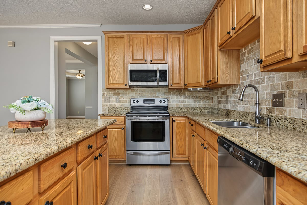 113 Uplands Creek Drive Property Photo 19