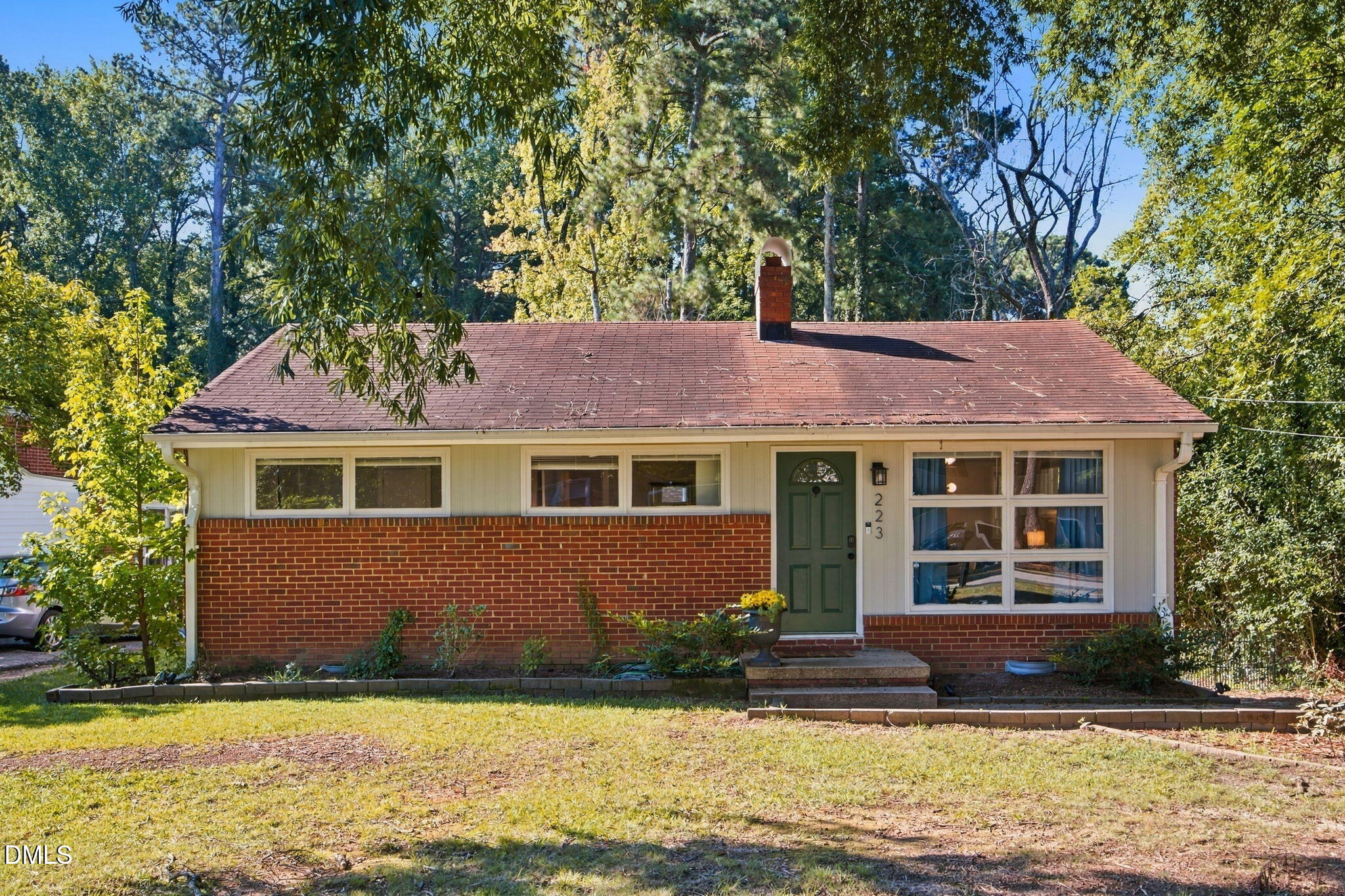 223 Adams Street Property Photo 1