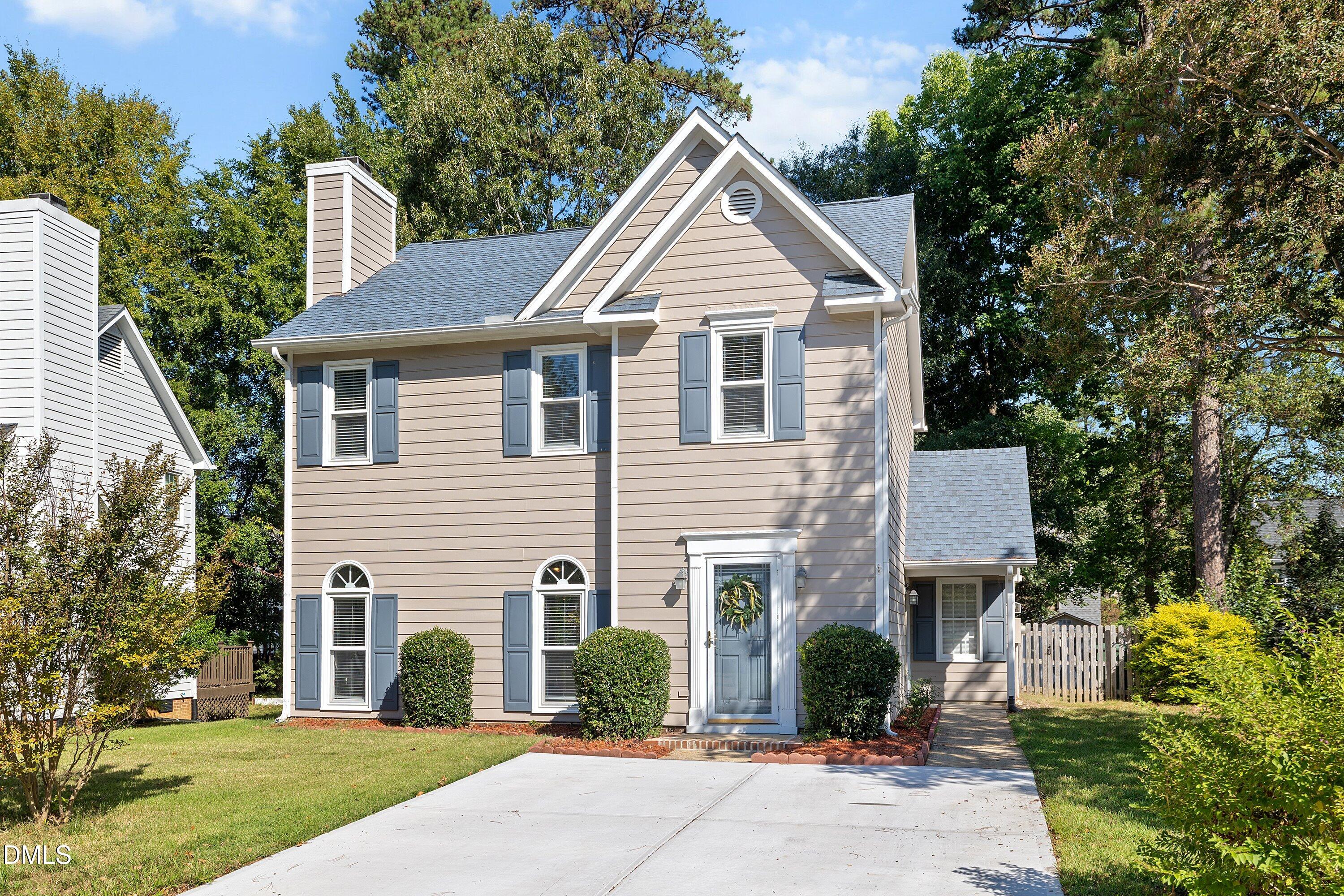 109 Romaine Court Property Photo 2