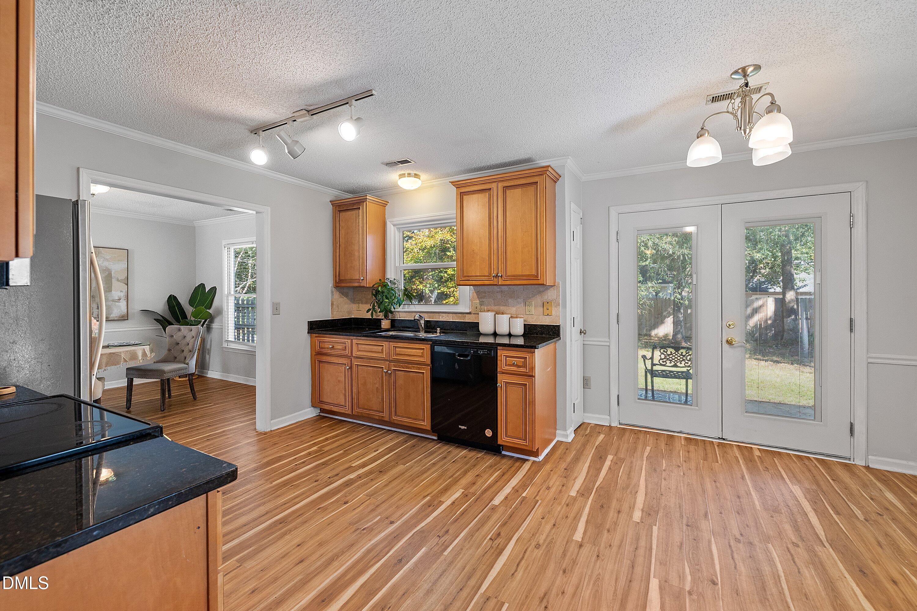109 Romaine Court Property Photo 14