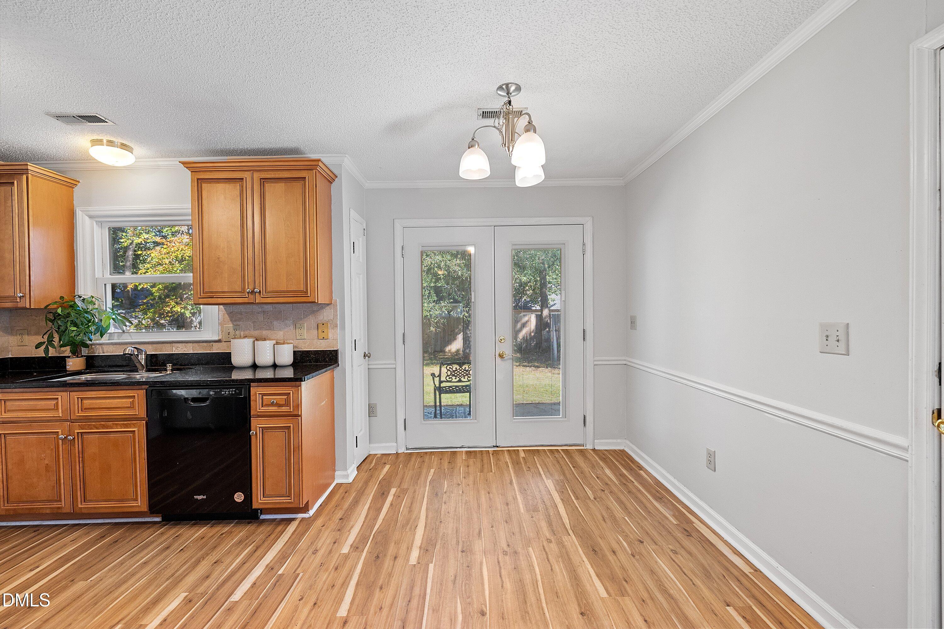 109 Romaine Court Property Photo 15