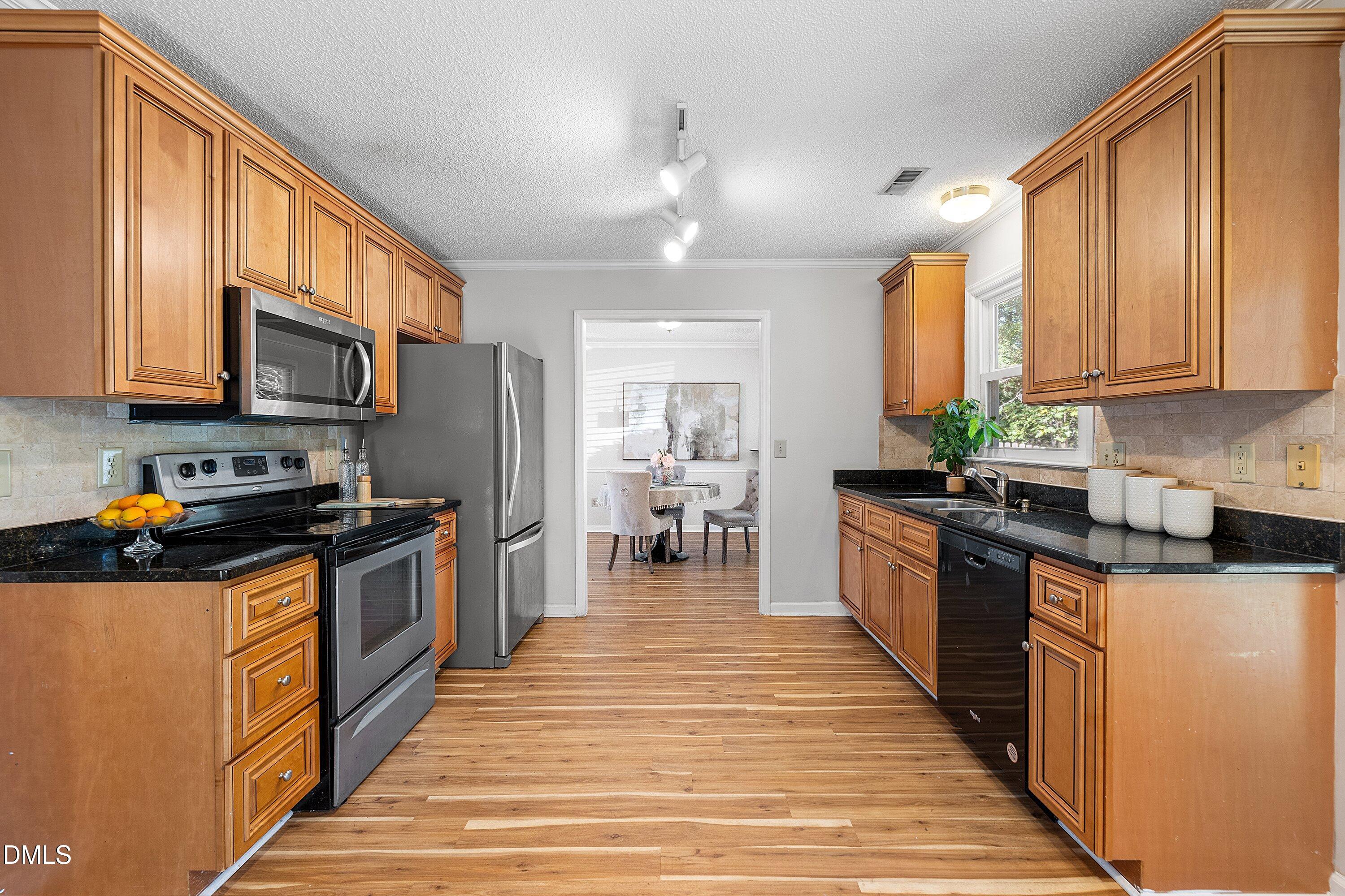 109 Romaine Court Property Photo 16