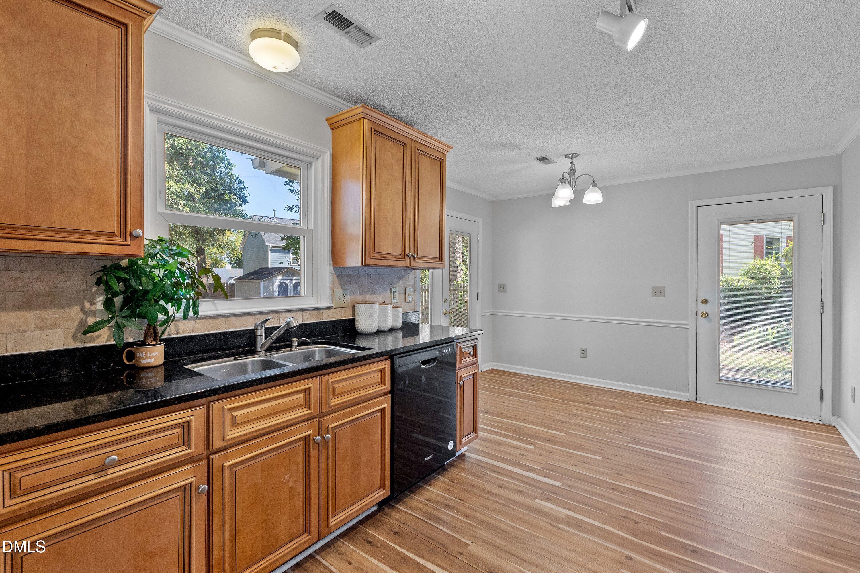 109 Romaine Court Property Photo 17