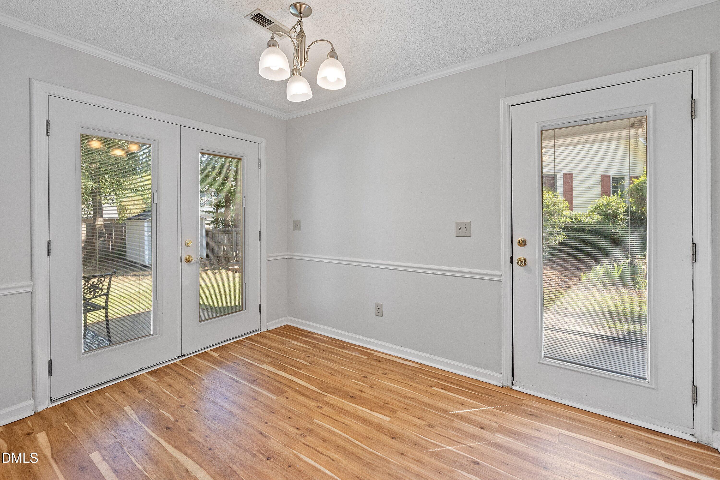 109 Romaine Court Property Photo 18