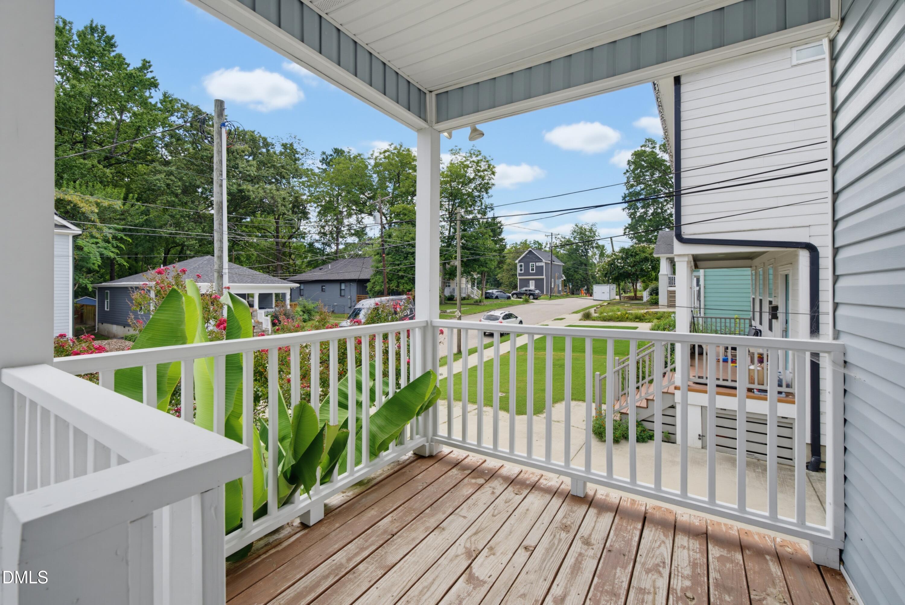 1113 Spruce Street Property Photo 6