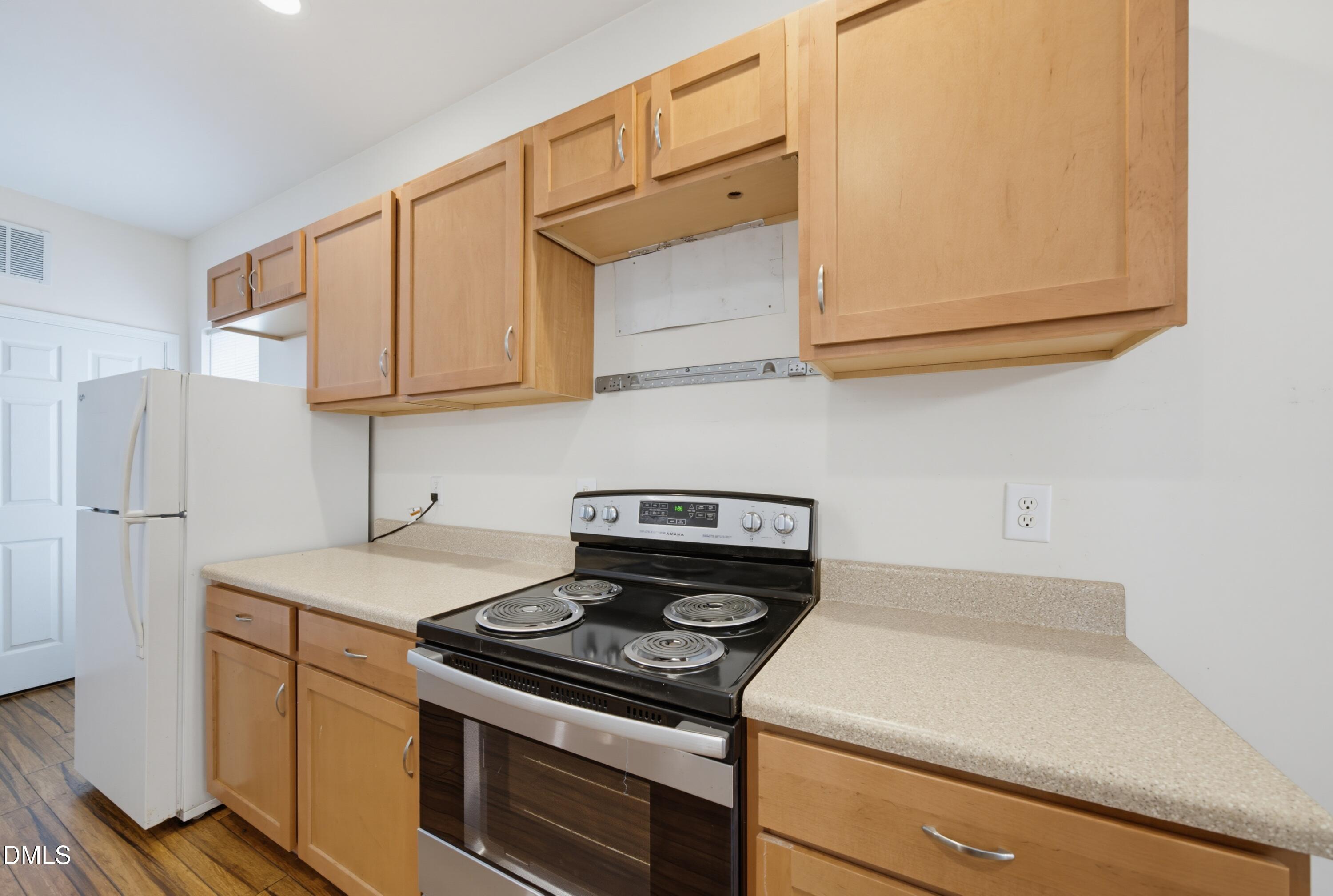 1113 Spruce Street Property Photo 13