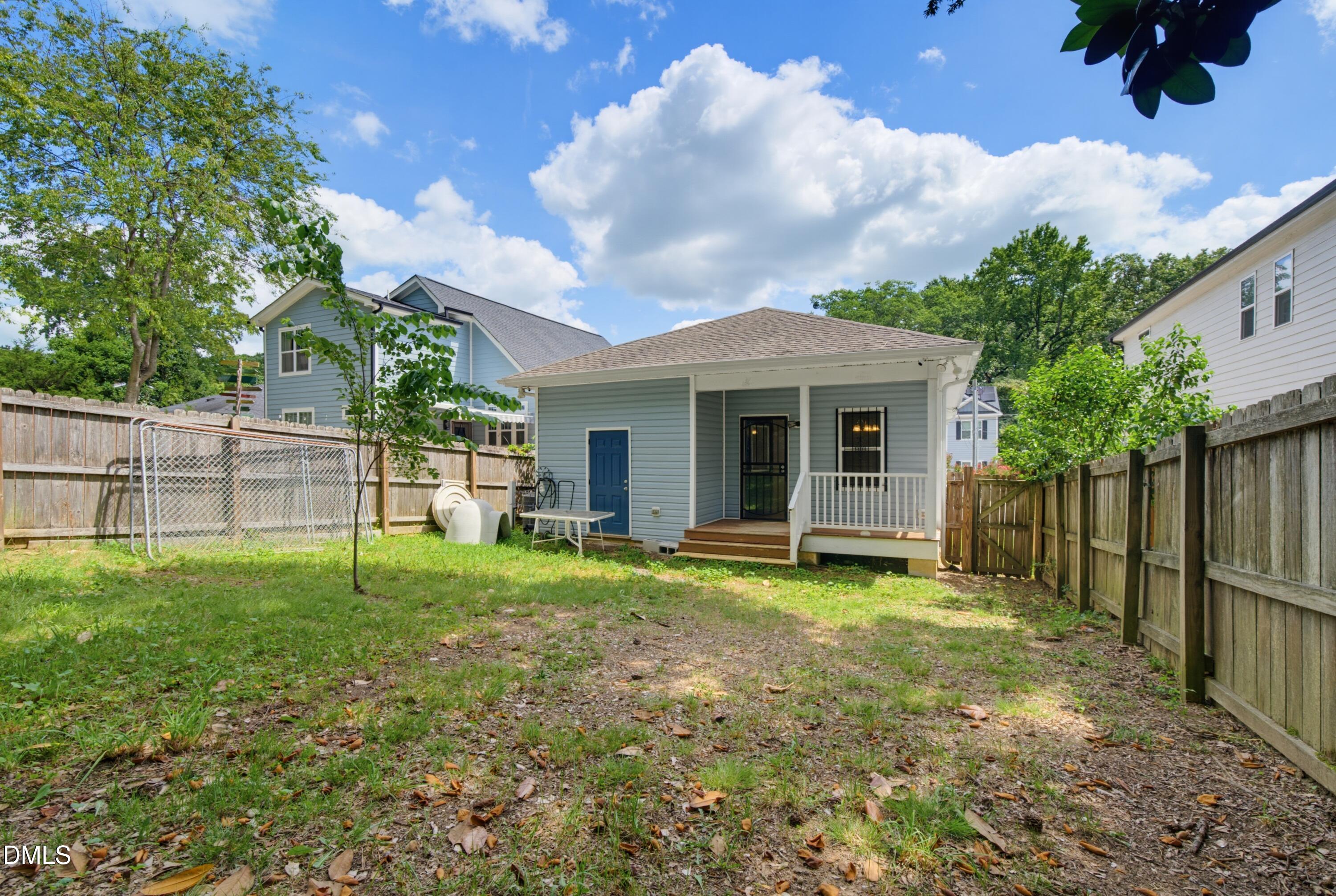 1113 Spruce Street Property Photo 25