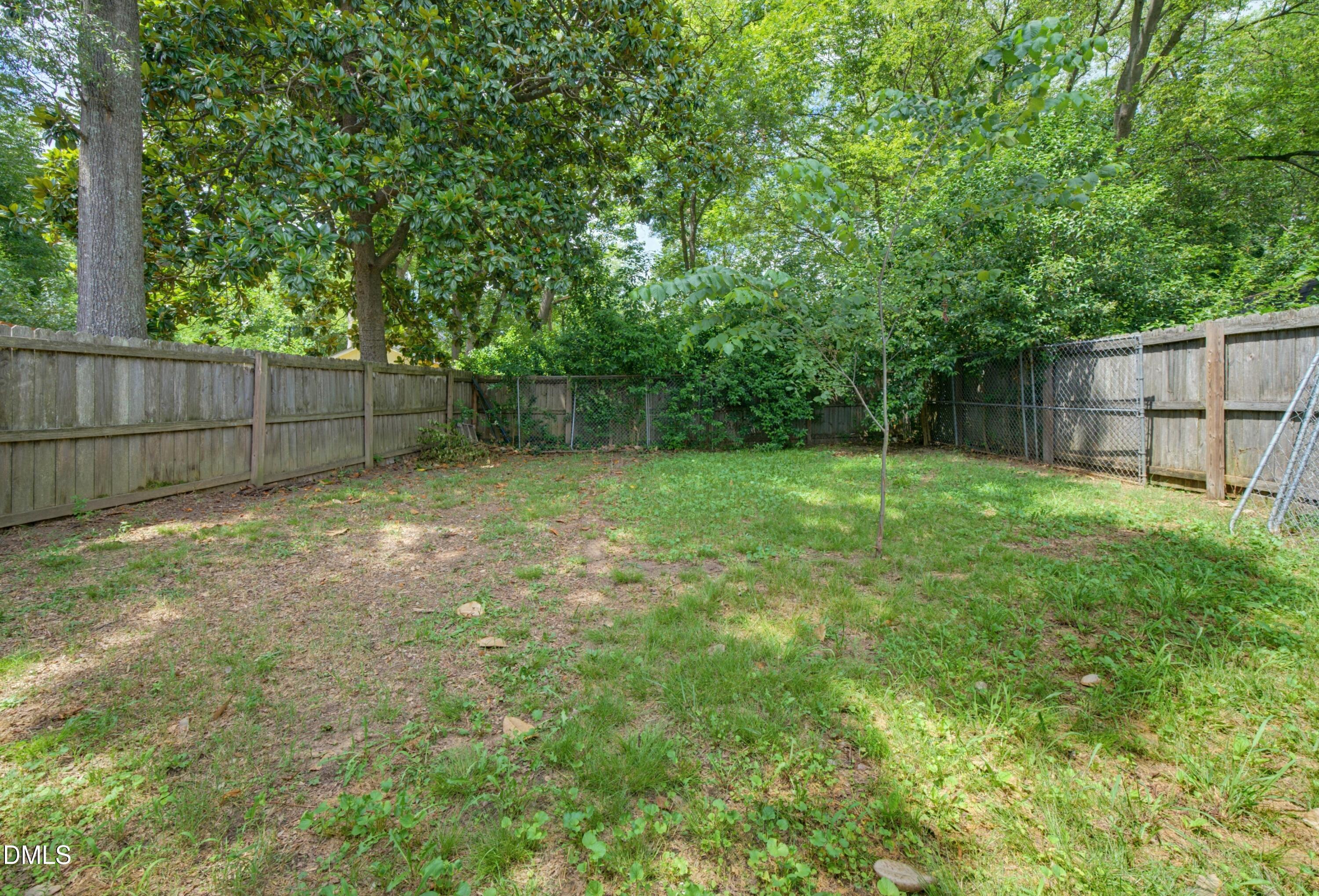 1113 Spruce Street Property Photo 26