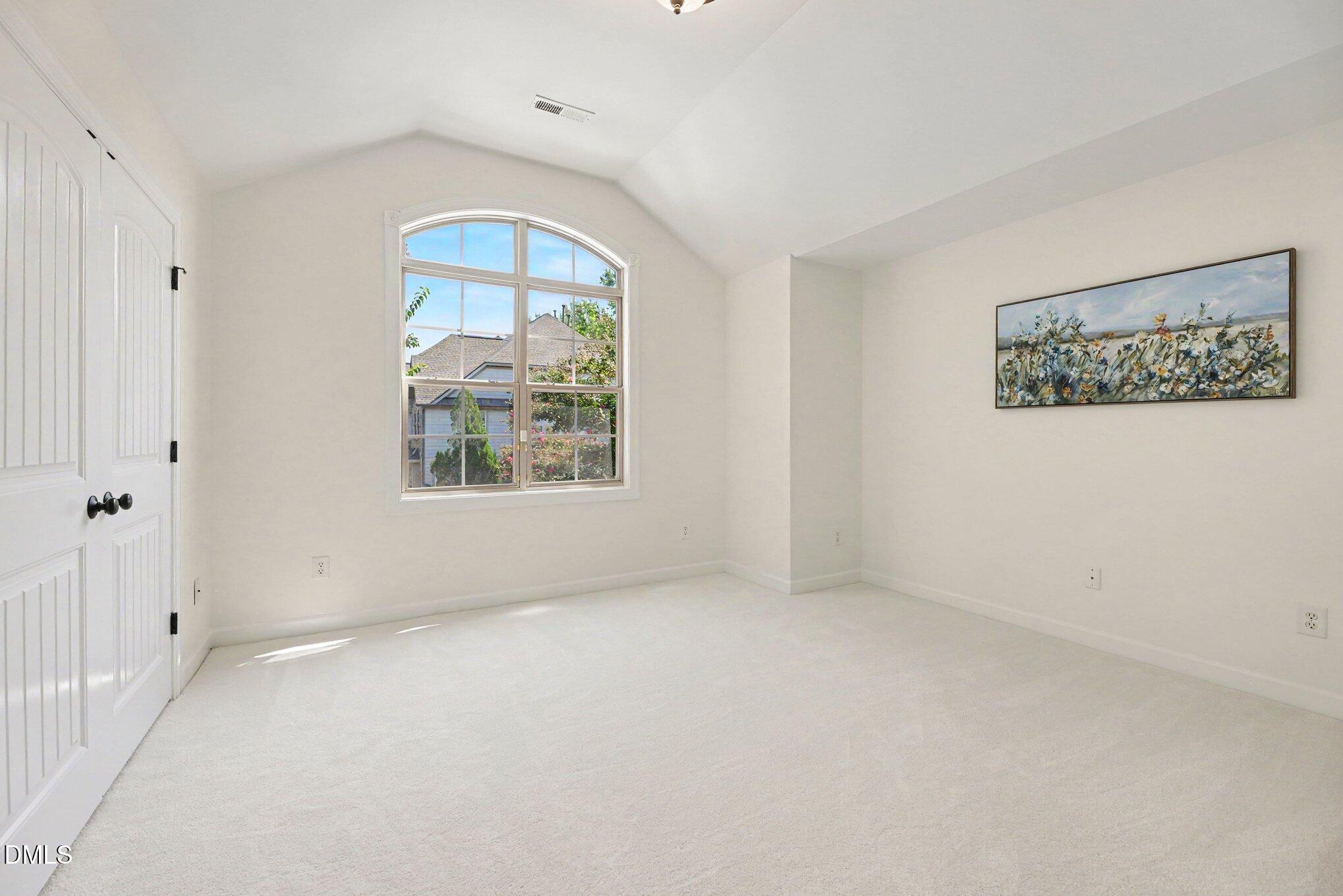 404 Travertine Drive Property Photo 21