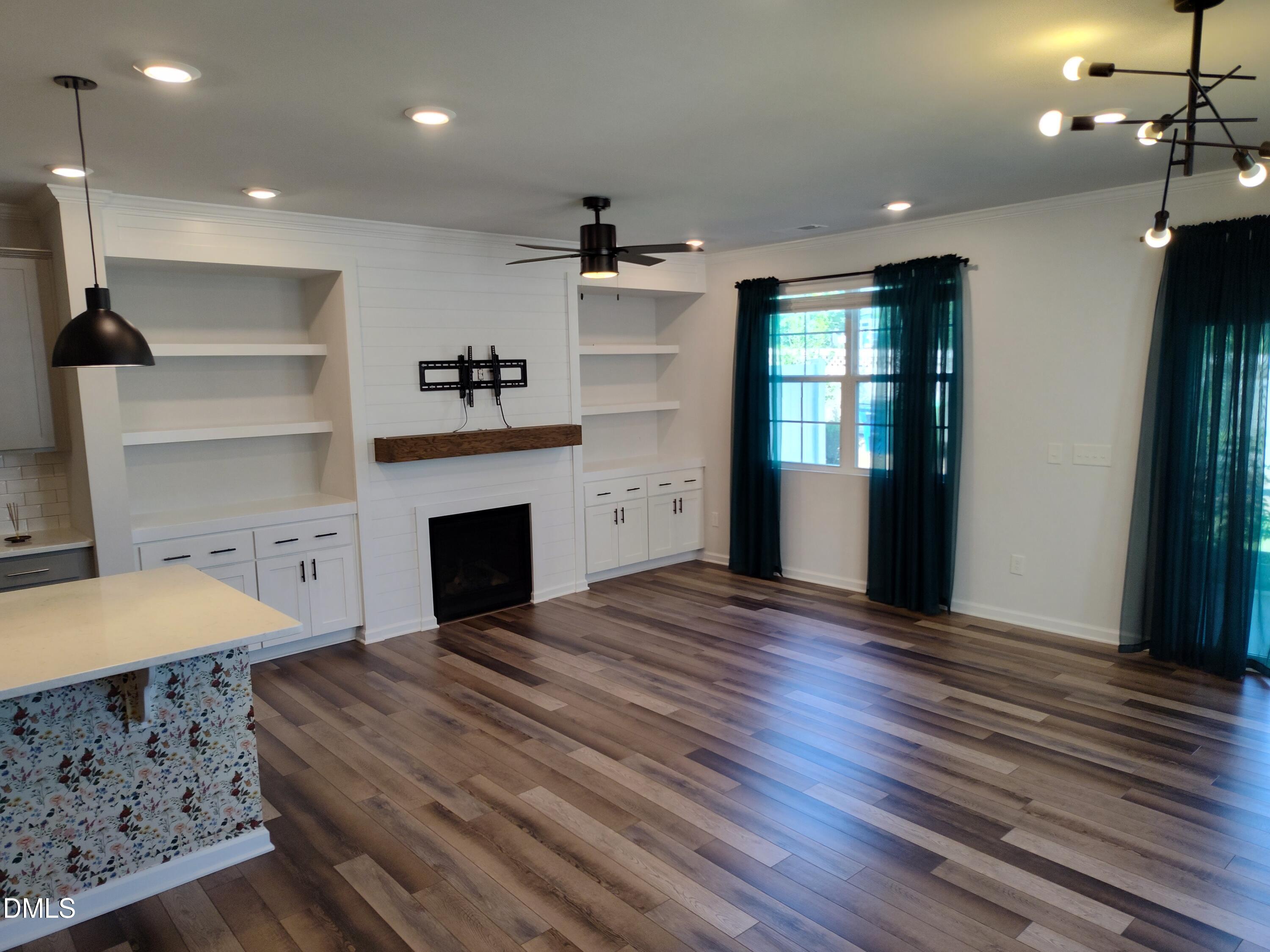 6609 Tremolo Trail Property Photo 5
