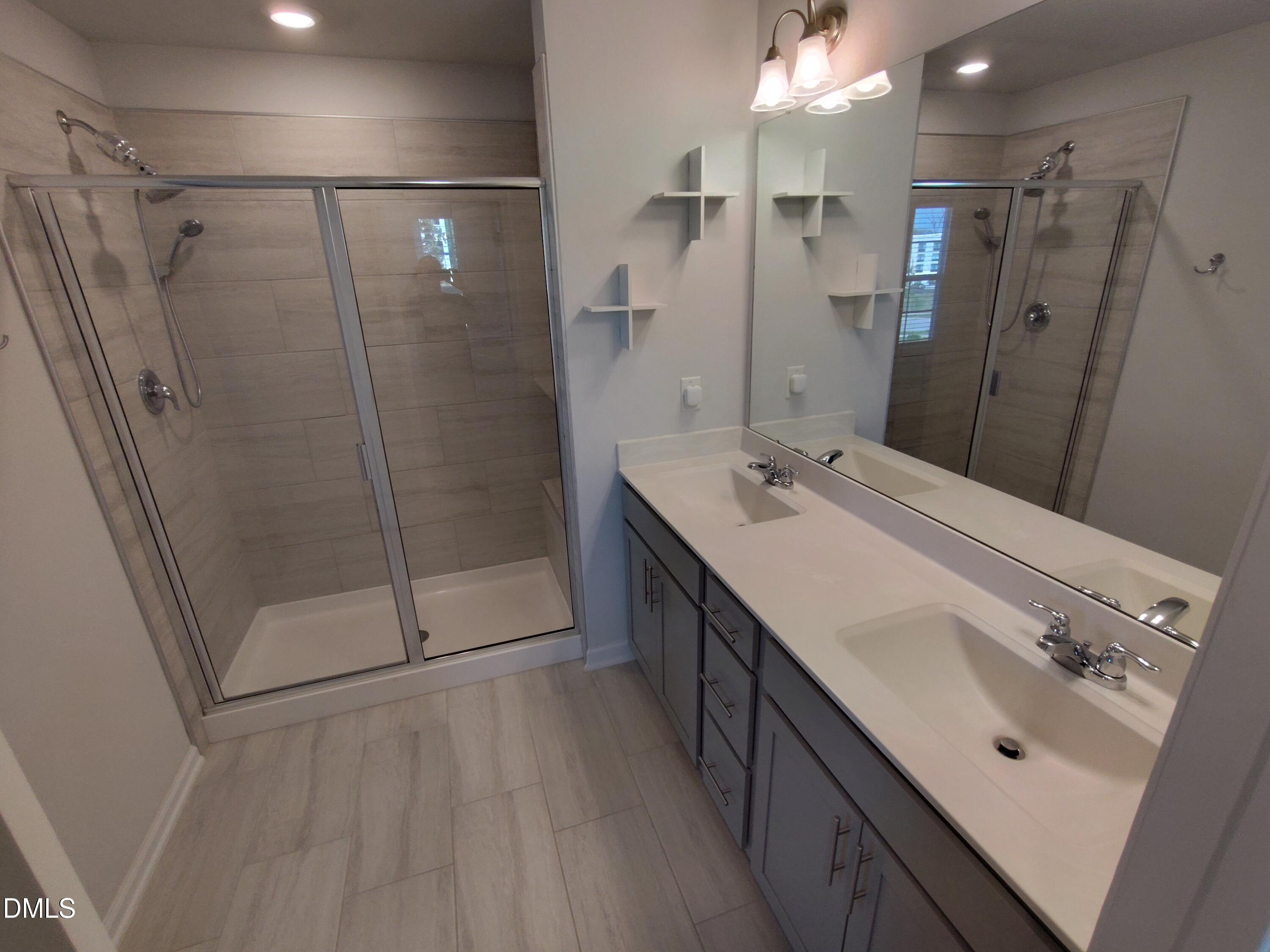 6609 Tremolo Trail Property Photo 12